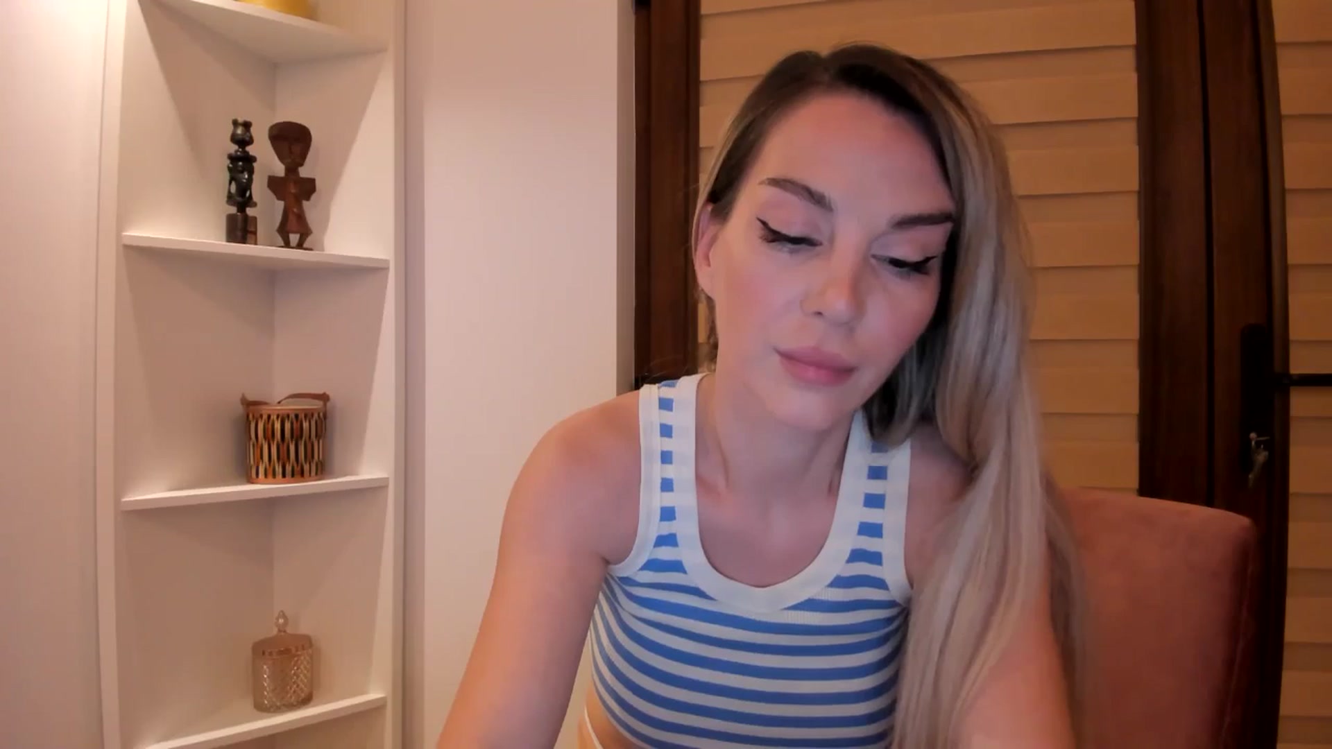 Gallery image thumbnail from Alesia_'s myfreecams stream on, 07/23/2024, 24:02 image 9 of 20