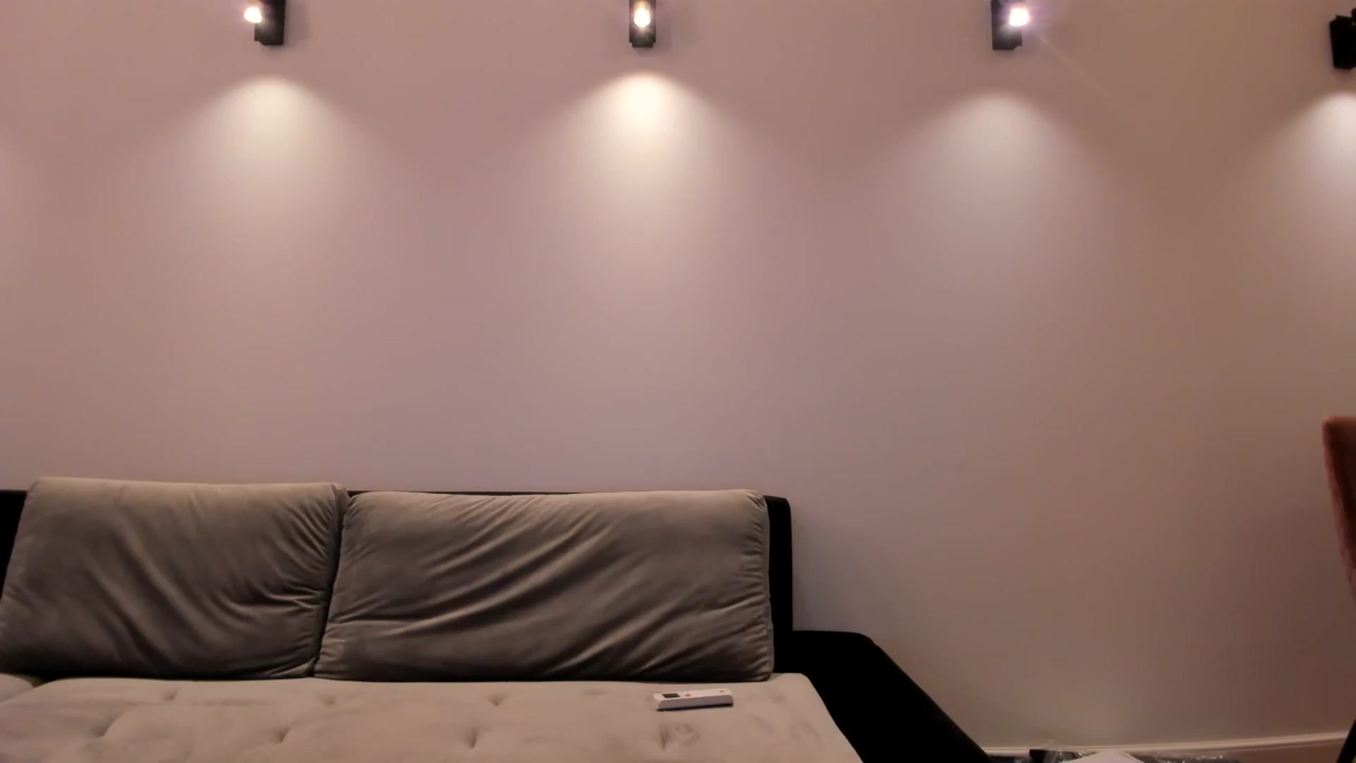 Gallery image thumbnail from Alesia_'s myfreecams stream on, 08/09/2024, 22:49 image 3 of 20