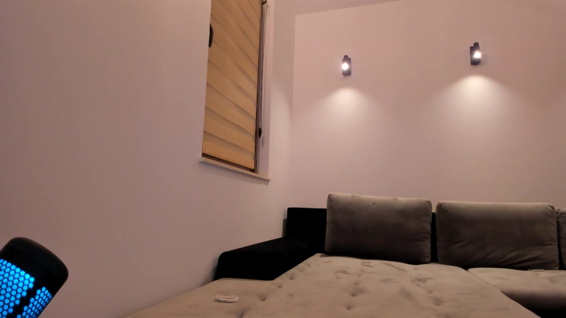 Gallery image thumbnail from Alesia_'s myfreecams stream on, 08/16/2024, 24:06 image 12 of 20