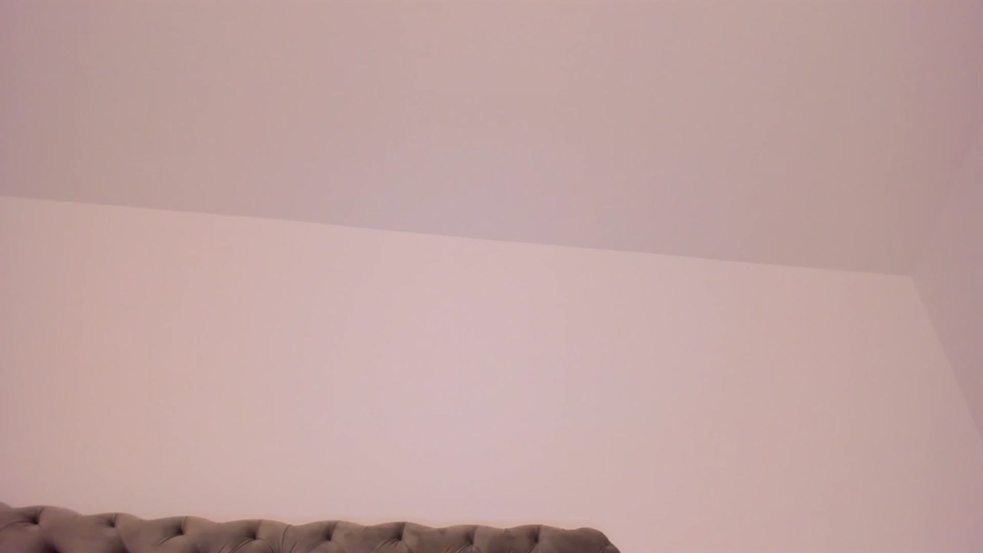 Gallery image thumbnail from Alesia_'s myfreecams stream on, 08/20/2024, 22:15 image 17 of 20