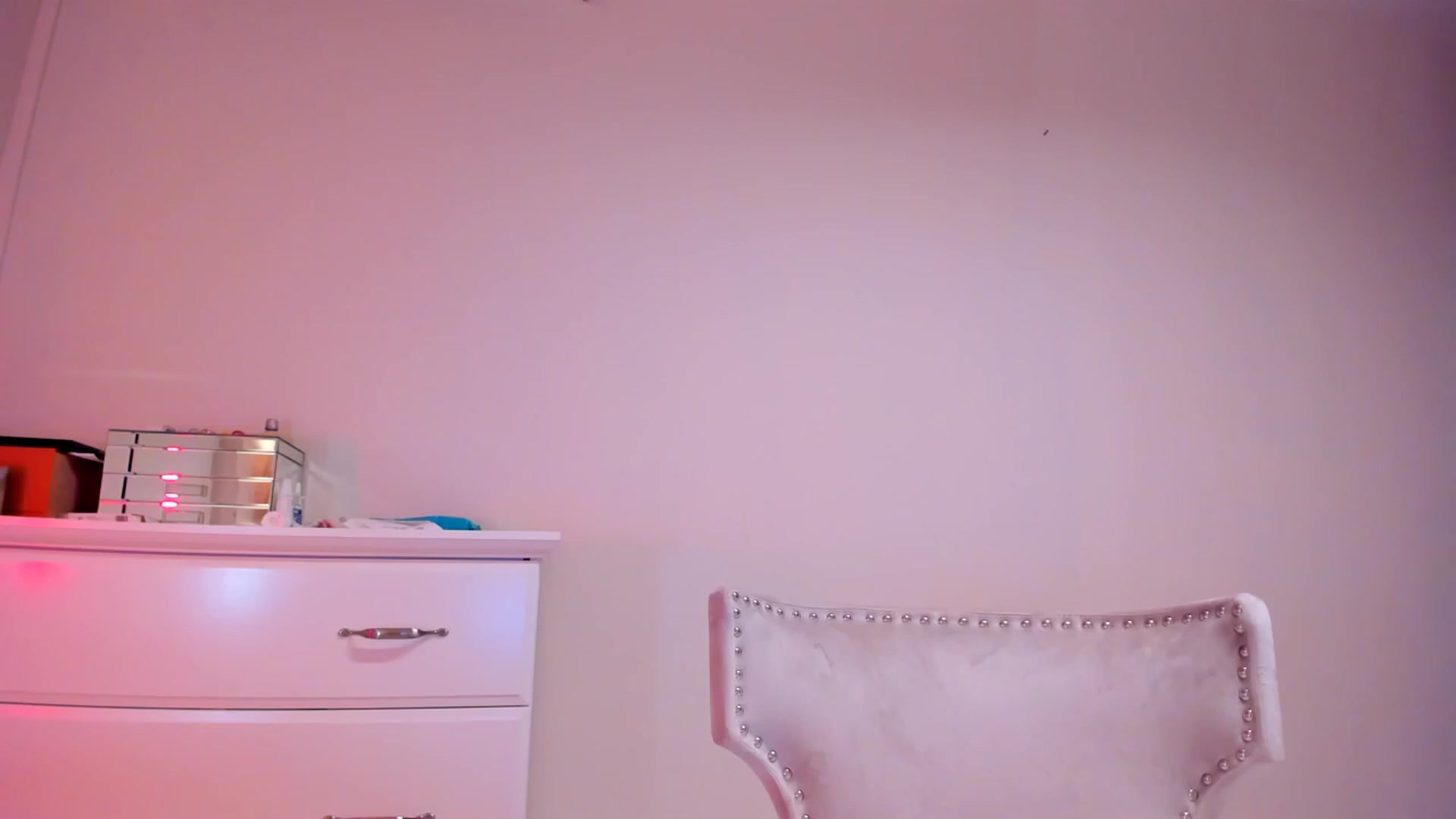 Gallery image thumbnail from Alesia_'s myfreecams stream on, 09/03/2024, 22:38 image 6 of 20