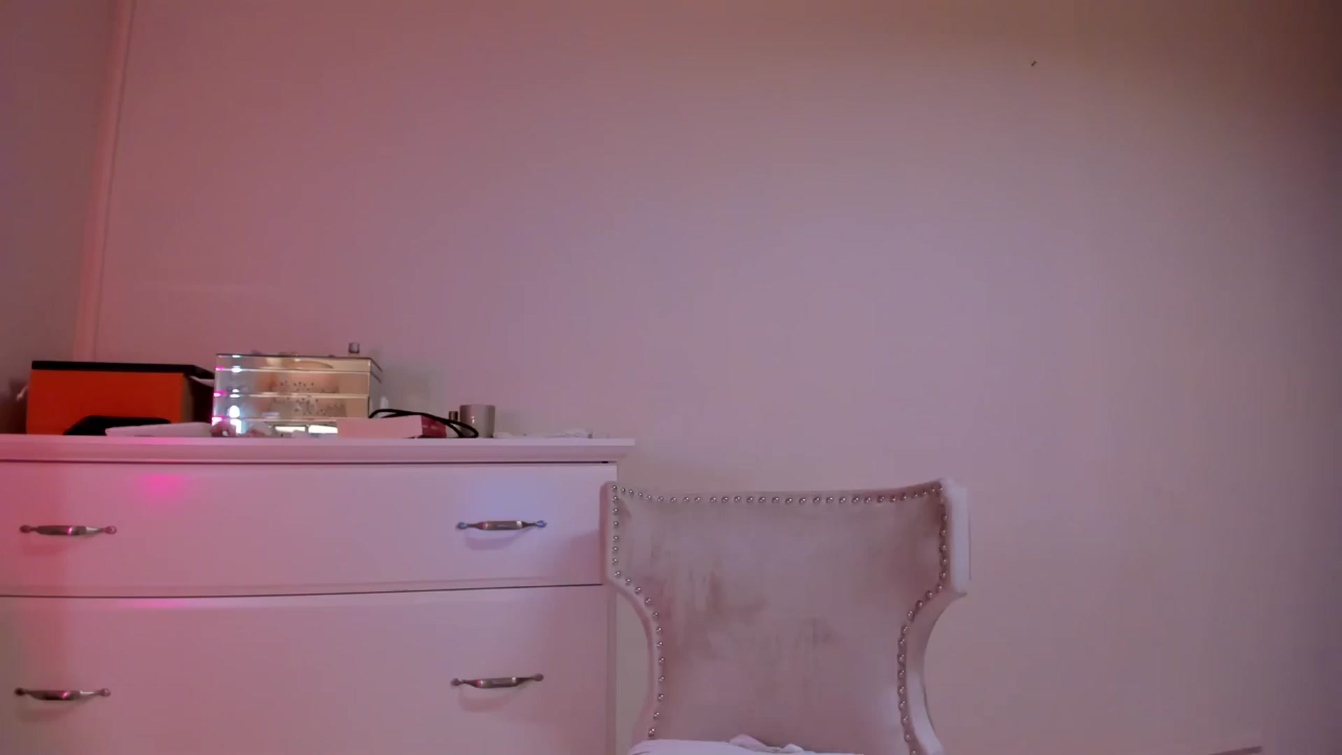Gallery image thumbnail from Alesia_'s myfreecams stream on, 09/24/2024, 22:07 image 1 of 20