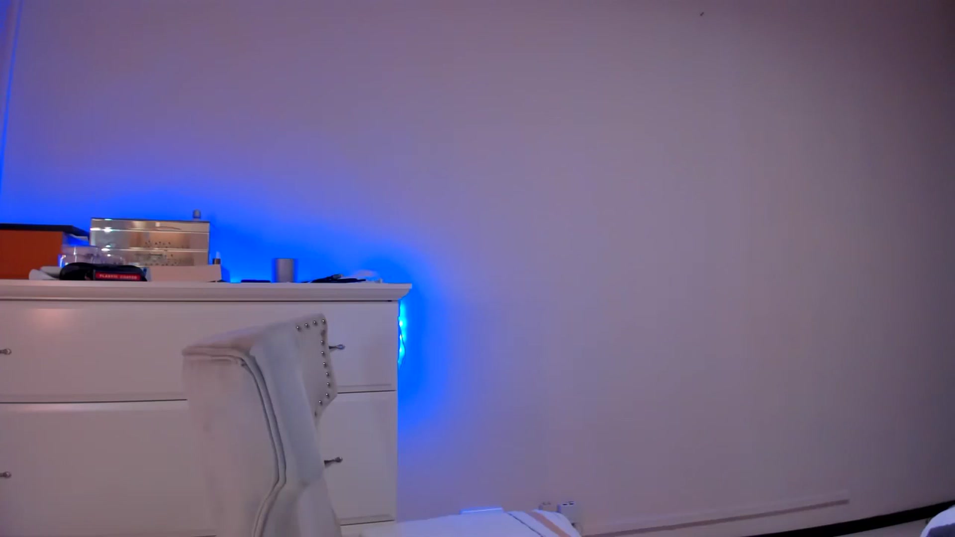 Gallery image thumbnail from Alesia_'s myfreecams stream on, 10/10/2024, 23:58 image 11 of 20