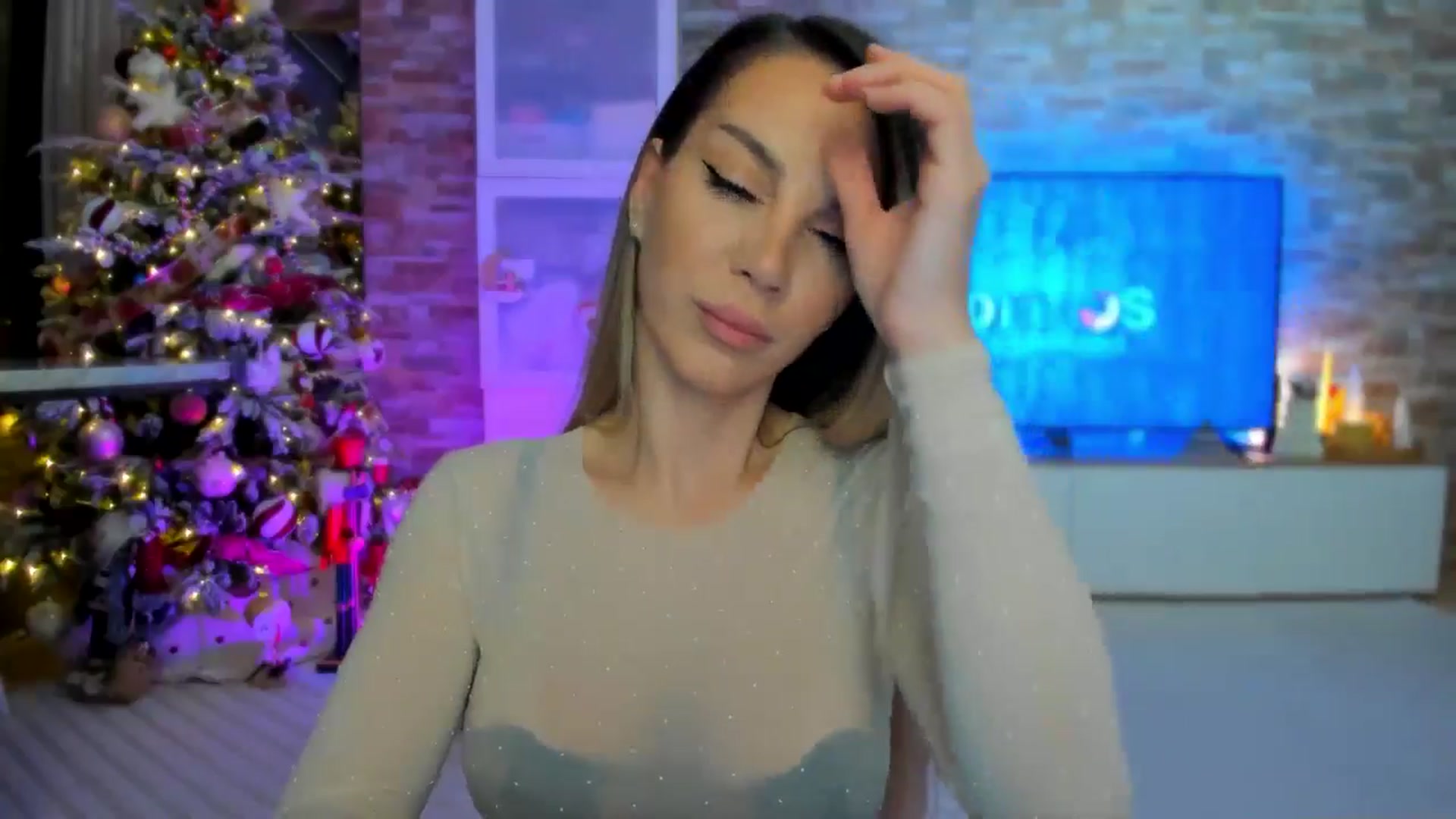 Gallery image thumbnail from Alesia_'s myfreecams stream on, 11/27/2024, 23:50 image 7 of 20