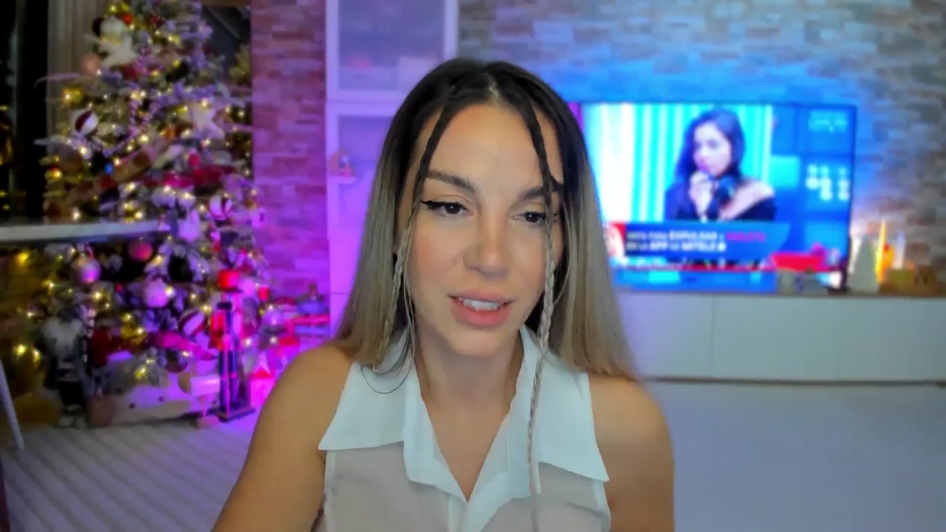 Gallery image thumbnail from Alesia_'s myfreecams stream on, 12/03/2024, 02:09 image 3 of 20