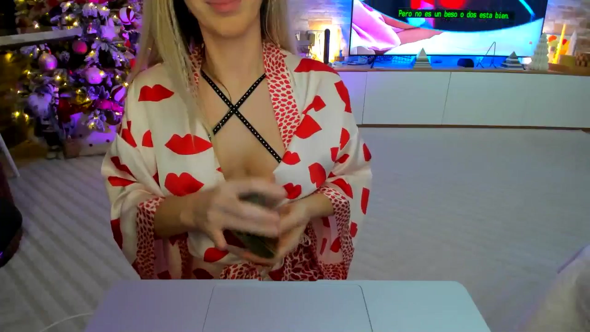 Gallery image thumbnail from Alesia_'s myfreecams stream on, 12/03/2024, 23:49 image 8 of 20
