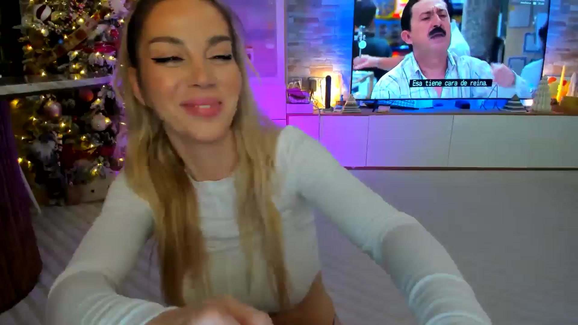 Gallery image thumbnail from Alesia_'s myfreecams stream on, 12/05/2024, 01:51 image 20 of 20
