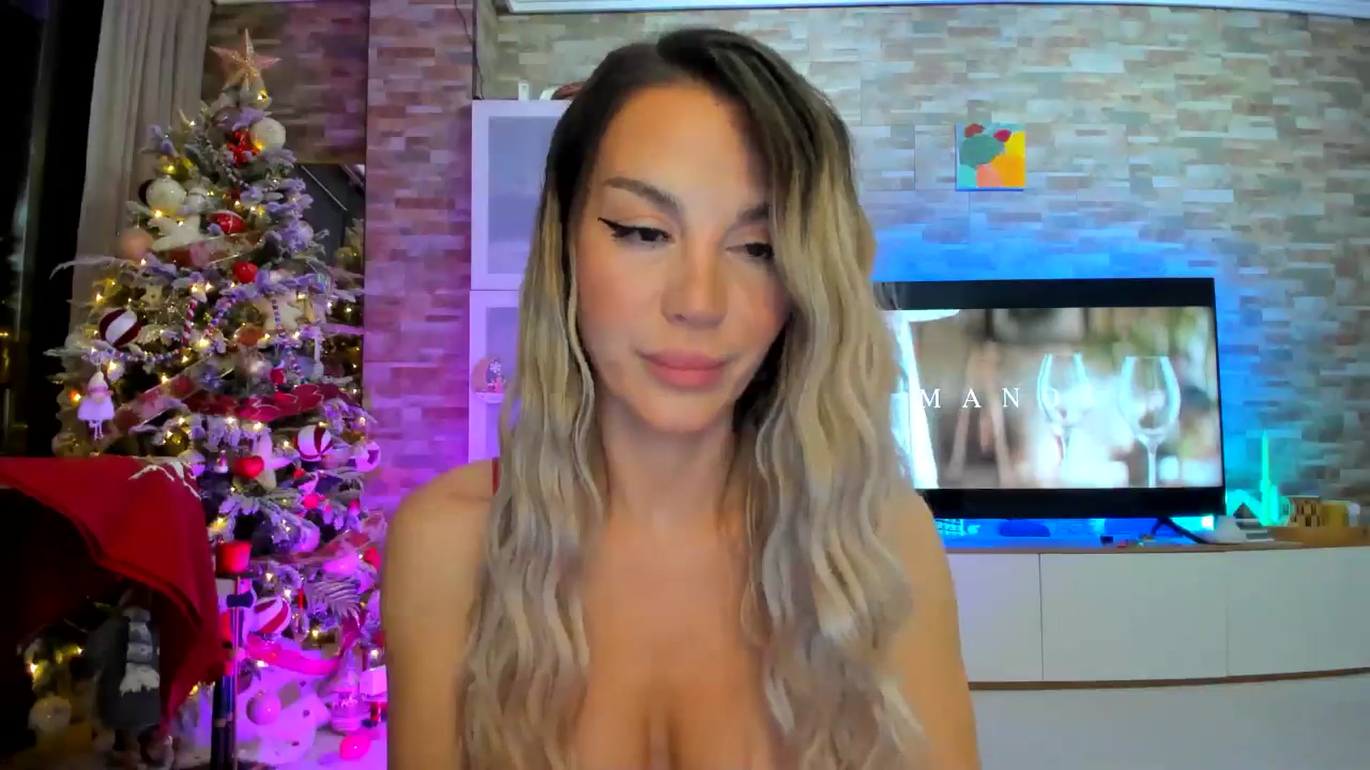Gallery image thumbnail from Alesia_'s myfreecams stream on, 12/25/2024, 24:59 image 2 of 20