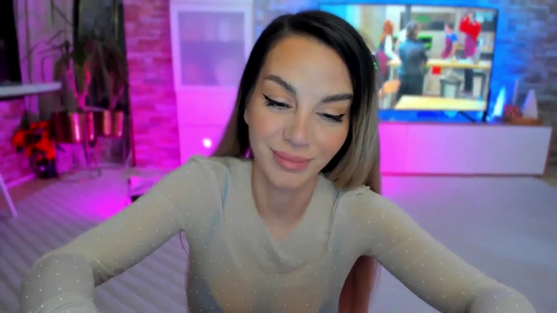 Gallery image thumbnail from Alesia_'s myfreecams stream on, 01/16/2025, 24:38 image 13 of 20