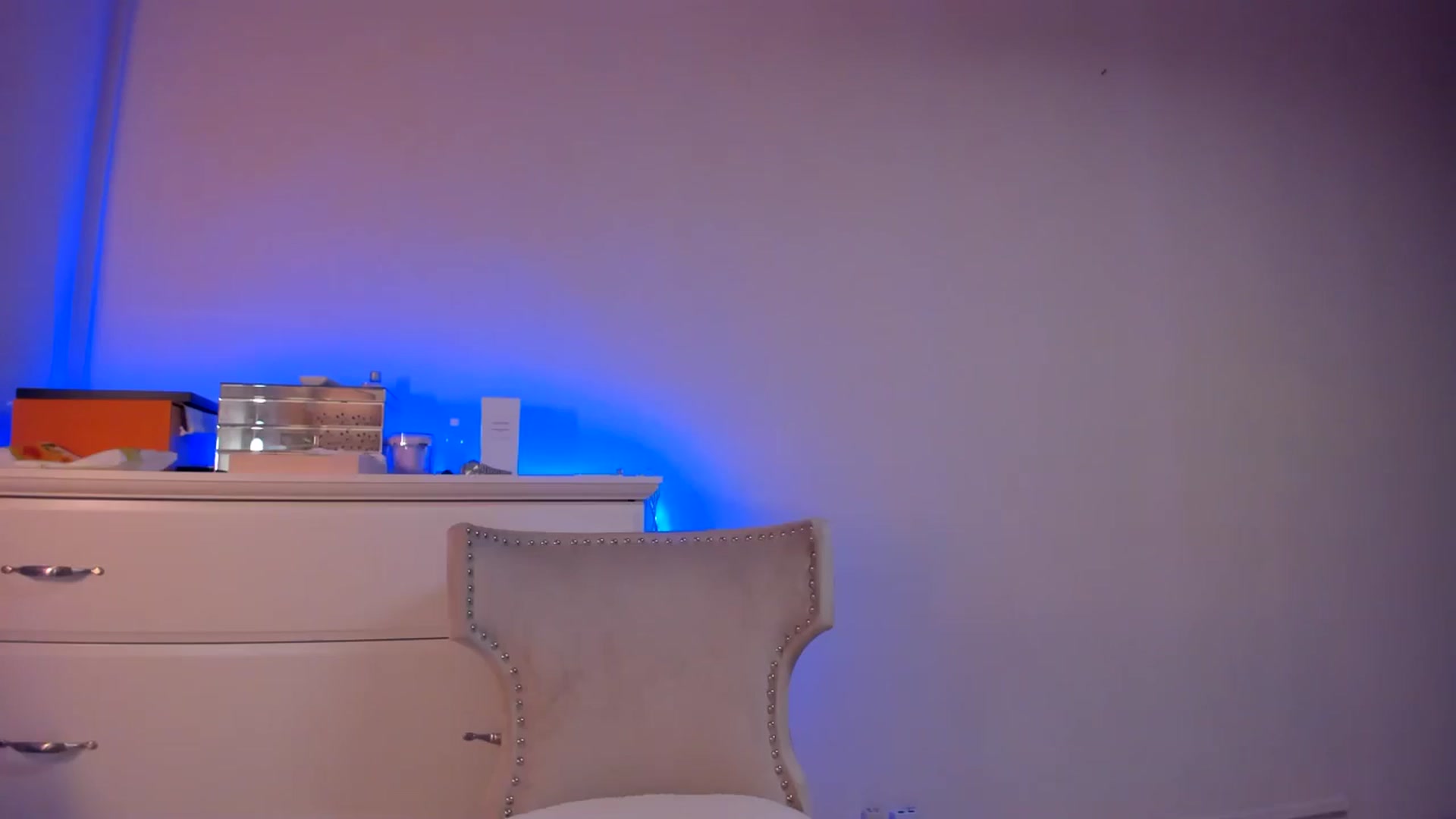 Gallery image thumbnail from Alesia_'s myfreecams stream on, 01/23/2025, 23:26 image 18 of 20