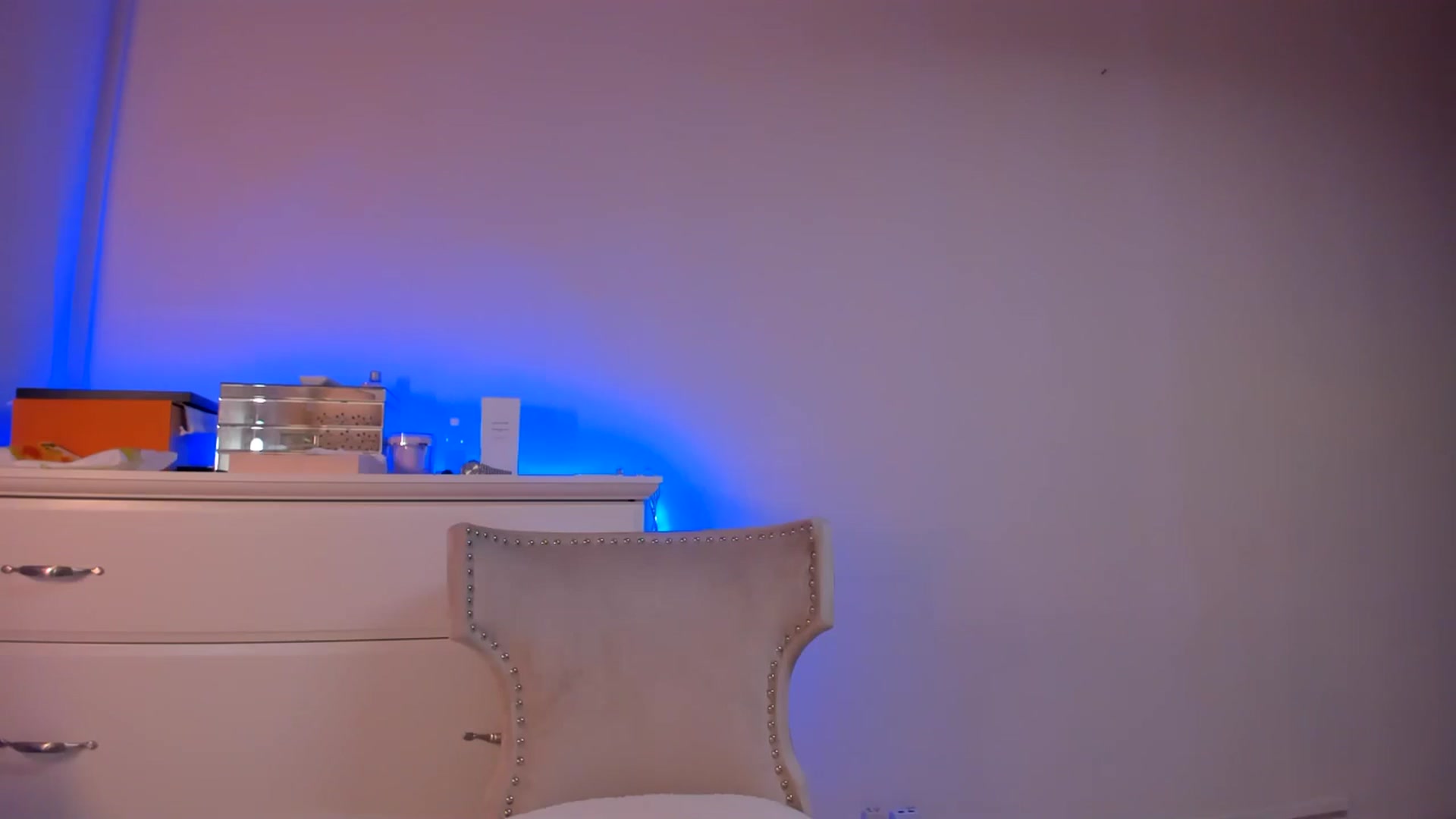 Gallery image thumbnail from Alesia_'s myfreecams stream on, 01/23/2025, 23:26 image 16 of 20