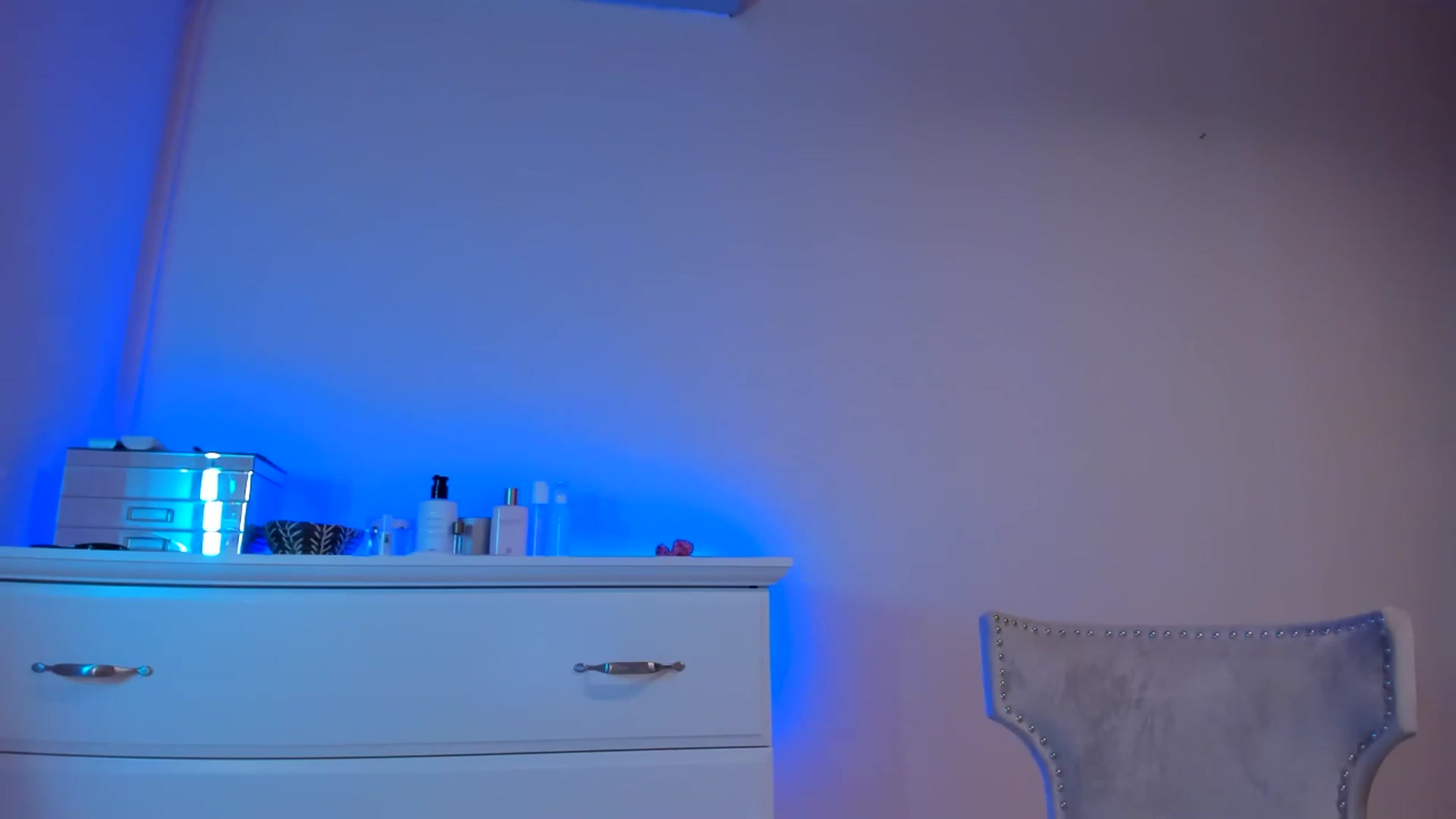 Gallery image thumbnail from Alesia_'s myfreecams stream on, 01/30/2025, 24:02 image 5 of 20