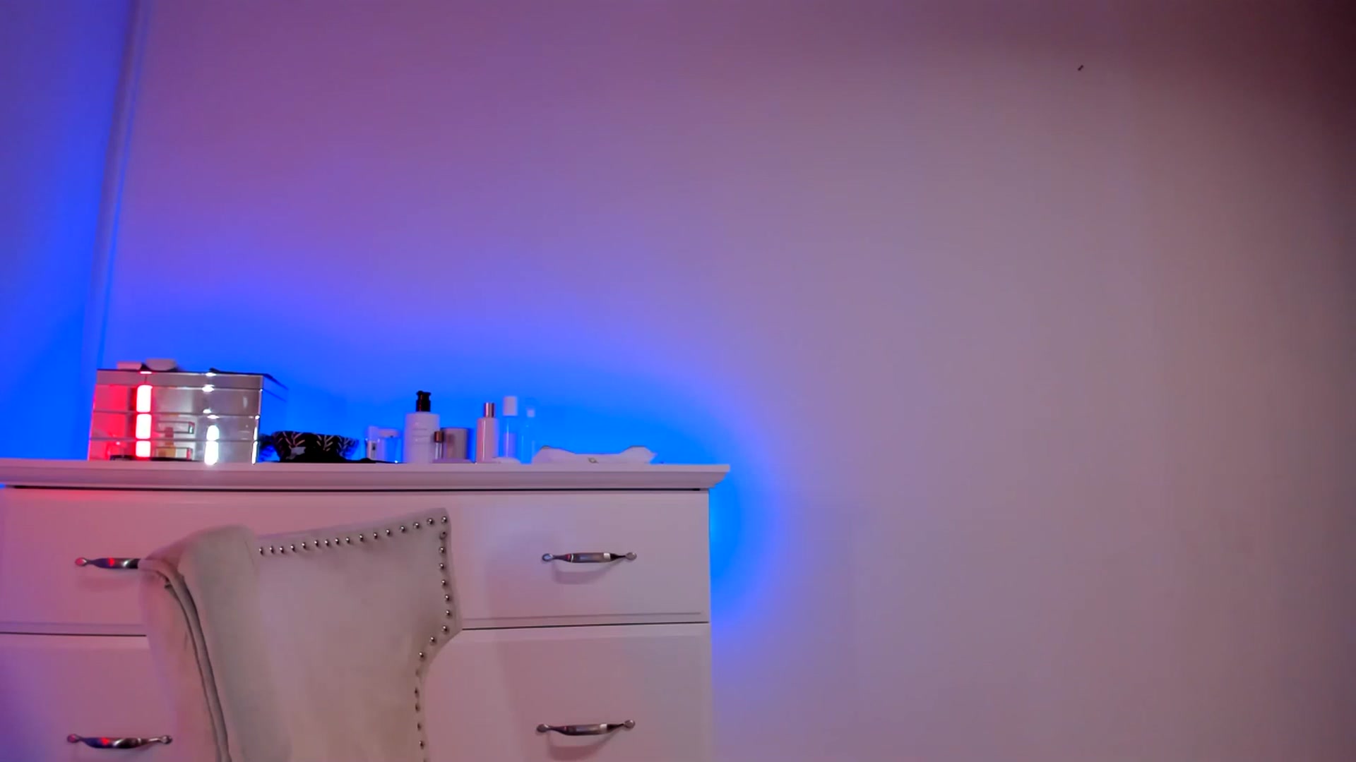 Gallery image thumbnail from Alesia_'s myfreecams stream on, 02/01/2025, 24:38 image 12 of 20