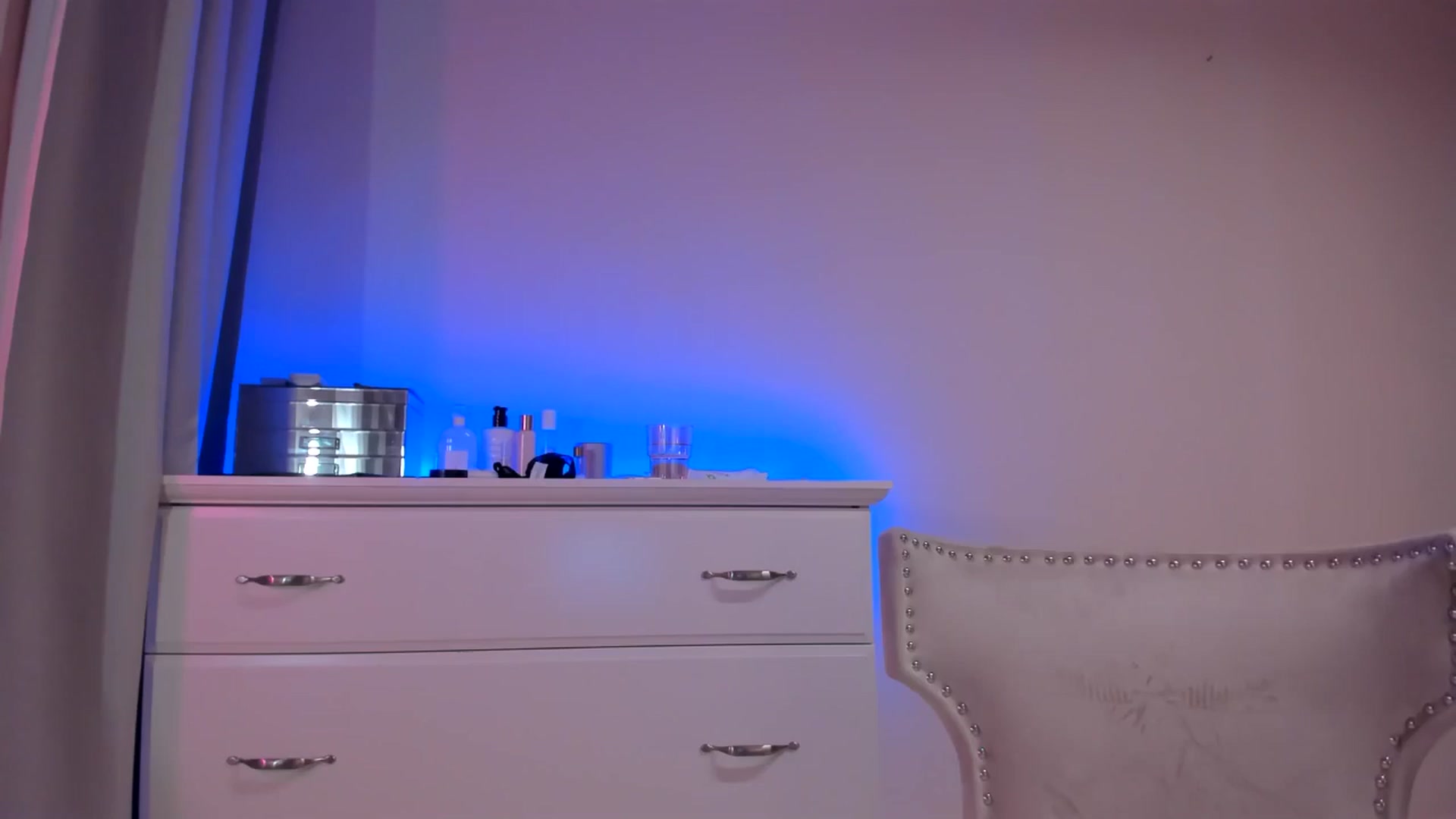 Gallery image thumbnail from Alesia_'s myfreecams stream on, 02/04/2025, 22:35 image 16 of 20