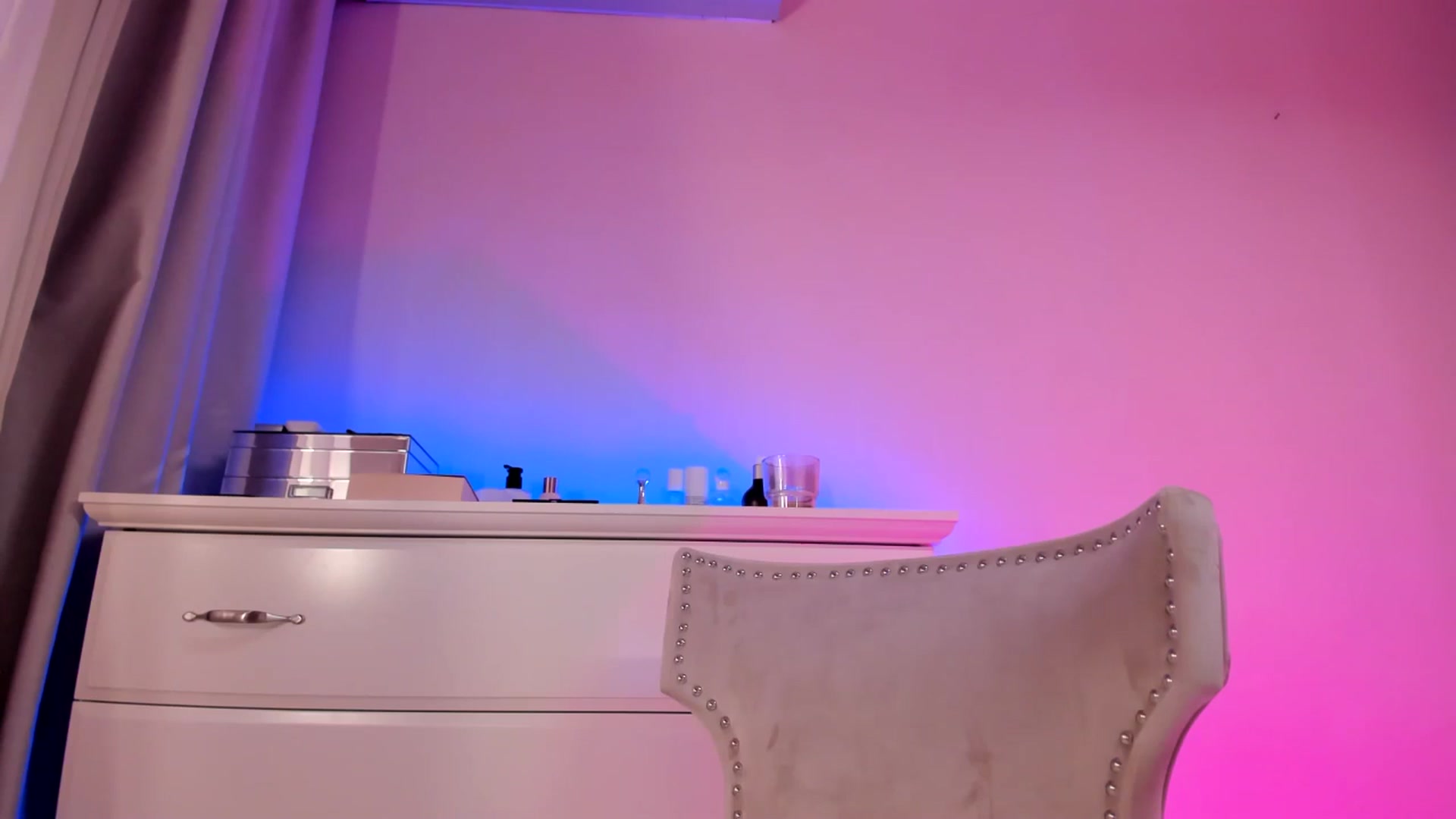 Gallery image thumbnail from Alesia_'s myfreecams stream on, 03/06/2025, 01:58 image 20 of 20