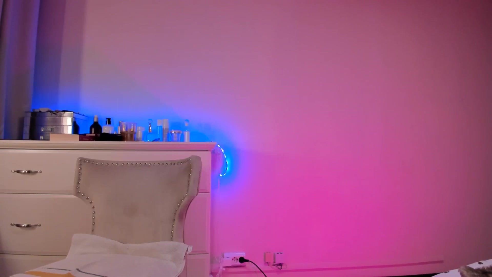 Gallery image thumbnail from Alesia_'s myfreecams stream on, 03/16/2025, 01:27 image 8 of 20