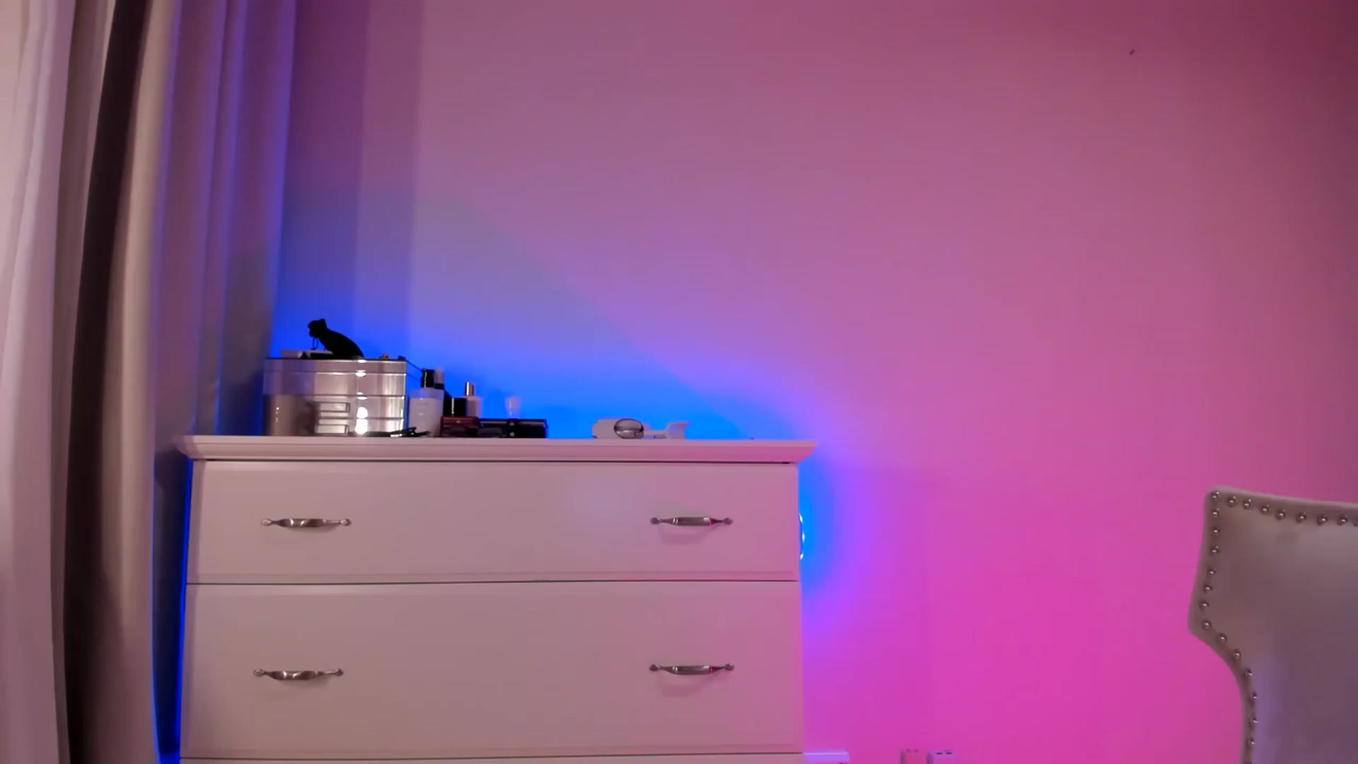 Gallery image thumbnail from Alesia_'s myfreecams stream on, 03/29/2025, 22:19 image 13 of 20