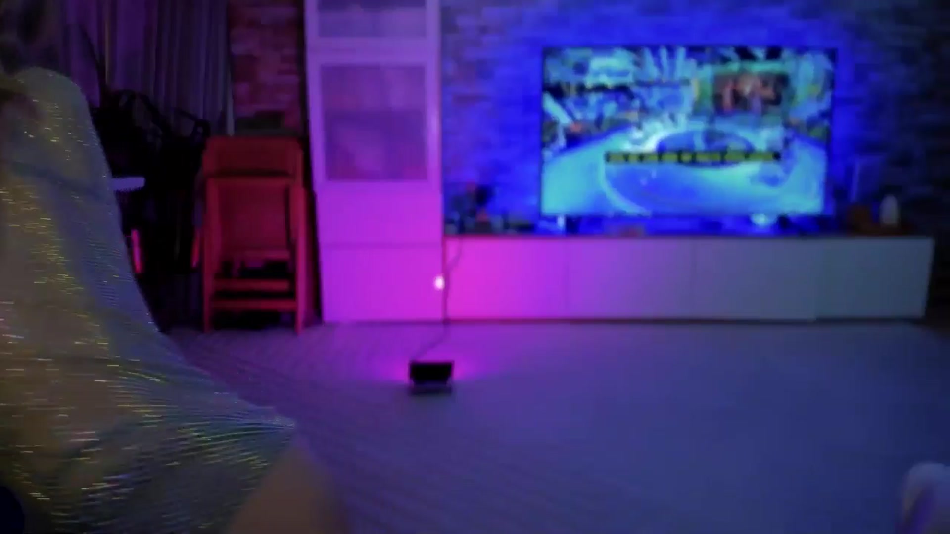 Gallery image thumbnail from Alesia_'s myfreecams stream on, 04/27/2025, 23:00 image 14 of 20