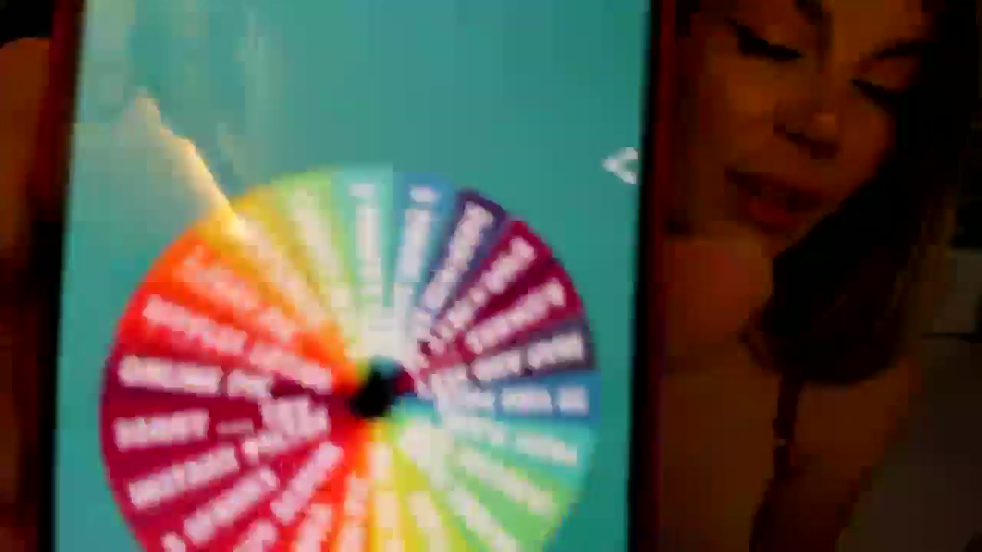 Gallery image thumbnail from Alesia_'s myfreecams stream on, 05/18/2025, 24:50 image 18 of 20