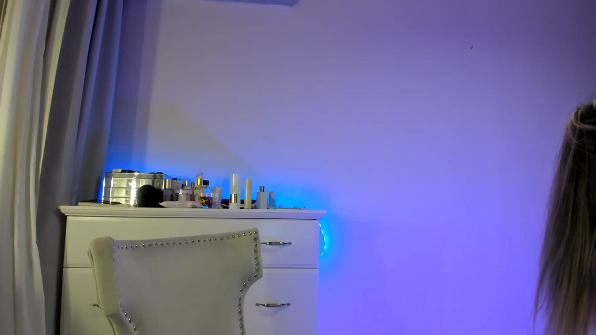 Gallery image thumbnail from Alesia_'s myfreecams stream on, 08/30/2025, 24:05 image 1 of 20
