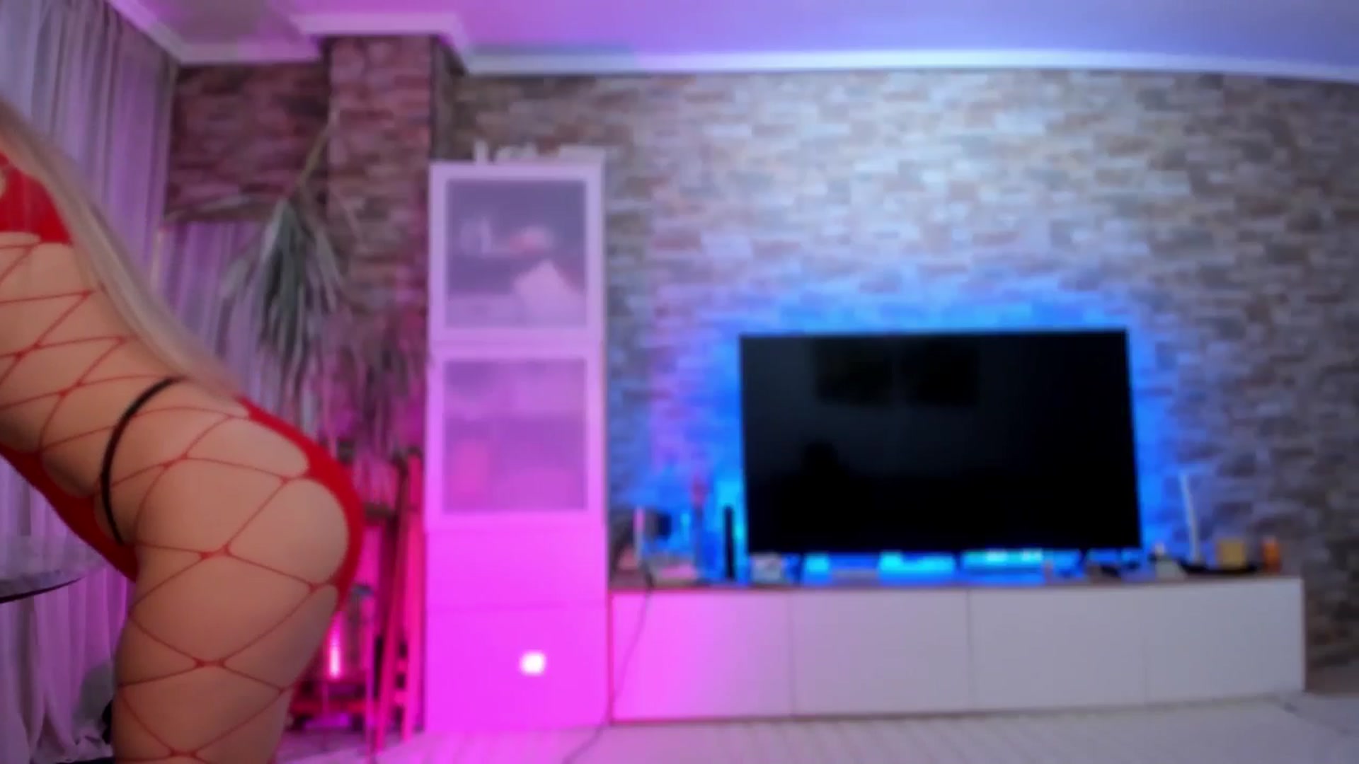 Gallery image thumbnail from Alesia_'s myfreecams stream on, 11/13/2025, 02:50 image 6 of 20
