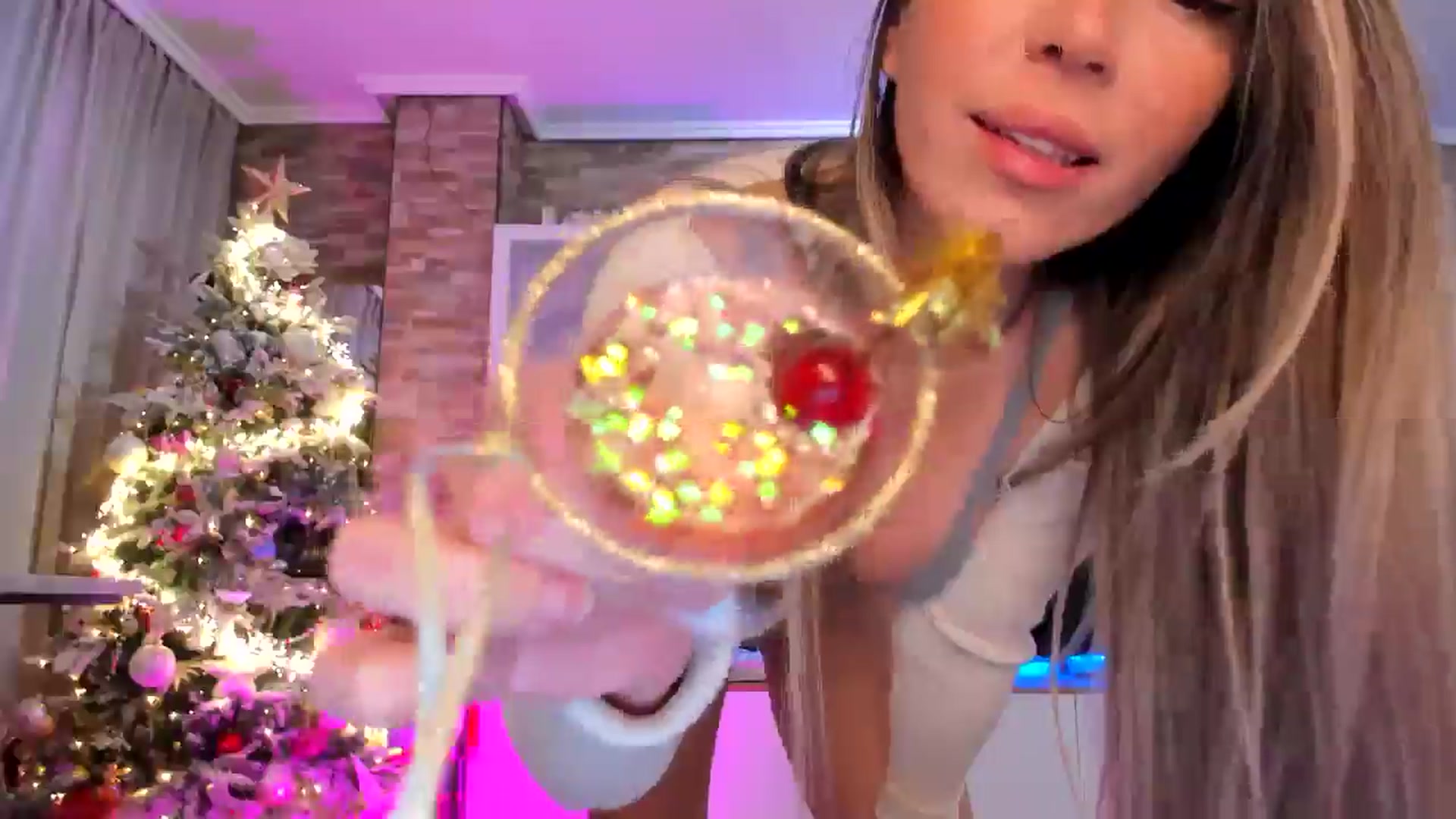 Gallery image thumbnail from Alesia_'s myfreecams stream on, 11/23/2025, 24:55 image 18 of 20