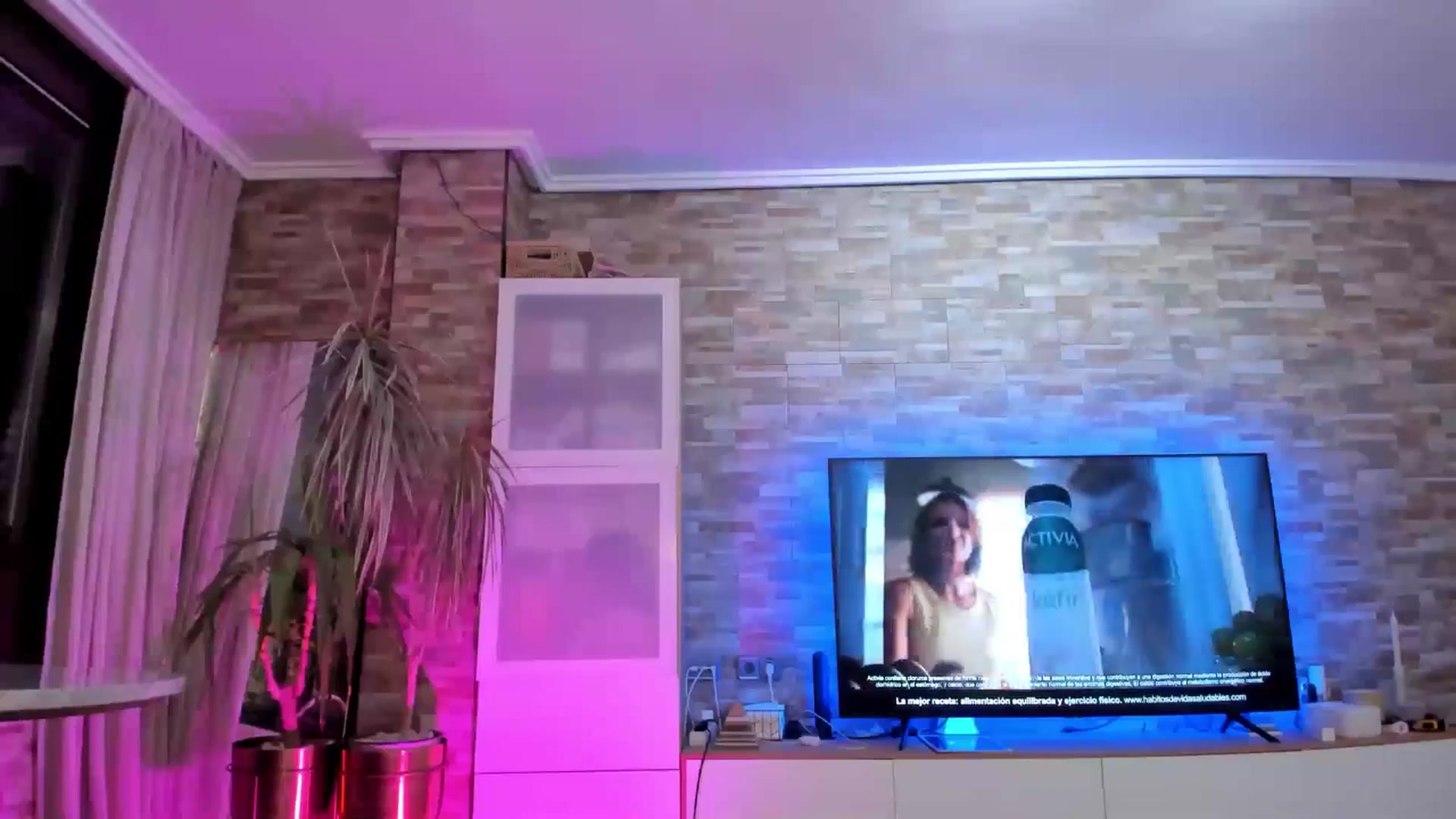 Gallery image thumbnail from Alesia_'s myfreecams stream on, 01/14/2026, 23:30 image 19 of 20