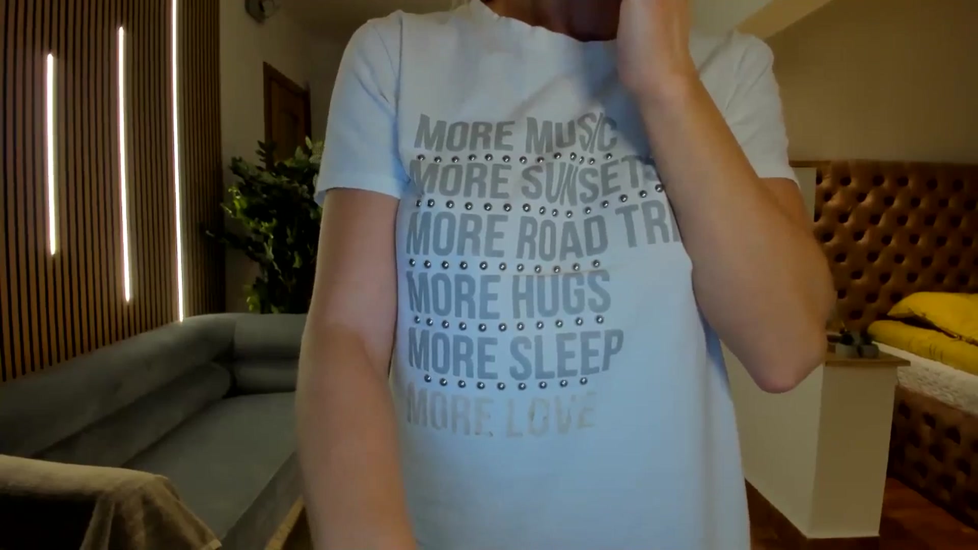 Gallery image thumbnail from Alesia_'s myfreecams stream on, 02/20/2026, 02:50 image 20 of 20