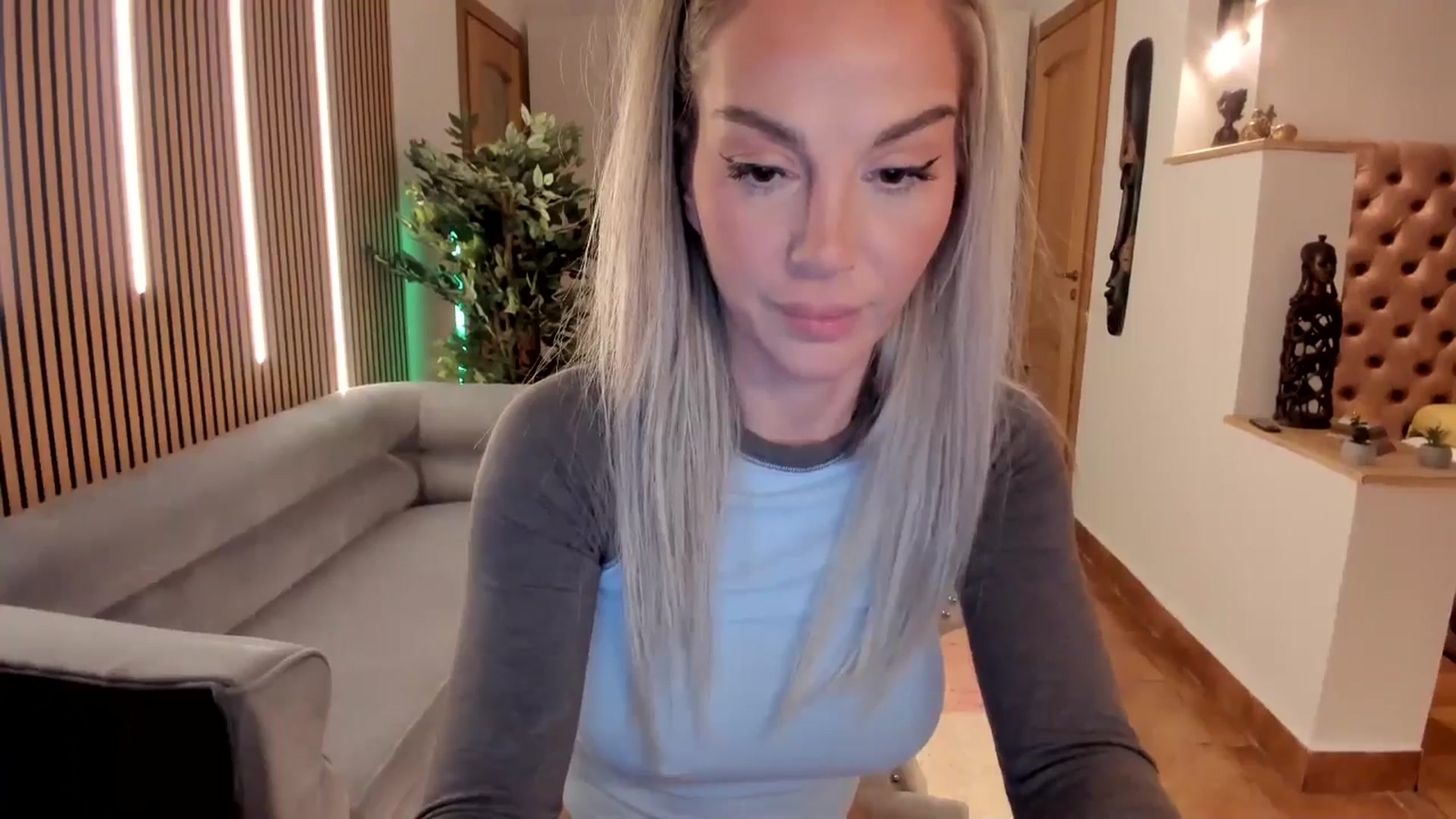 Gallery image thumbnail from Alesia_'s myfreecams stream on, 02/23/2026, 02:19 image 15 of 20