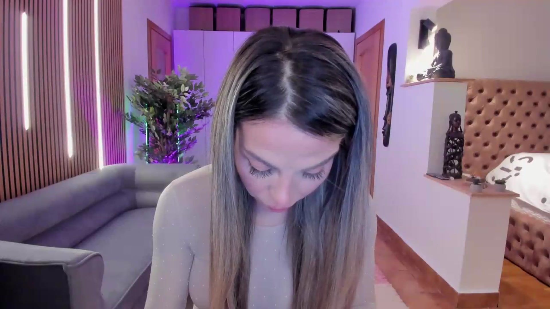 Gallery image thumbnail from Alesia_'s myfreecams stream on, 05/15/2026, 23:04 image 20 of 20
