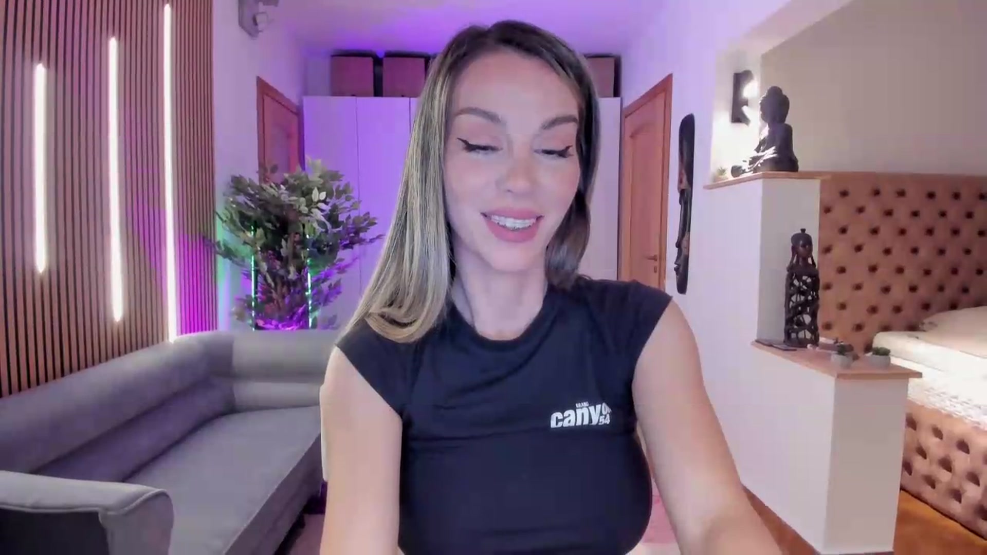 Gallery image thumbnail from Alesia_'s myfreecams stream on, 05/23/2026, 22:45 image 17 of 20