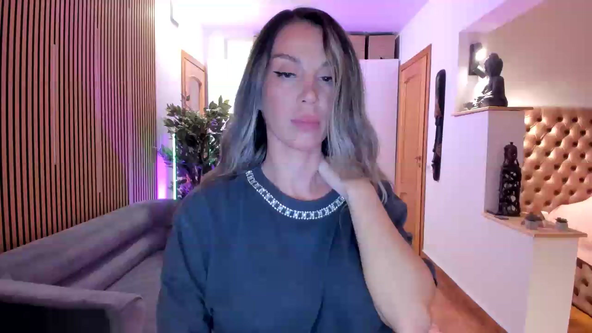 Gallery image thumbnail from Alesia_'s myfreecams stream on, 07/29/2026, 23:51 image 1 of 20