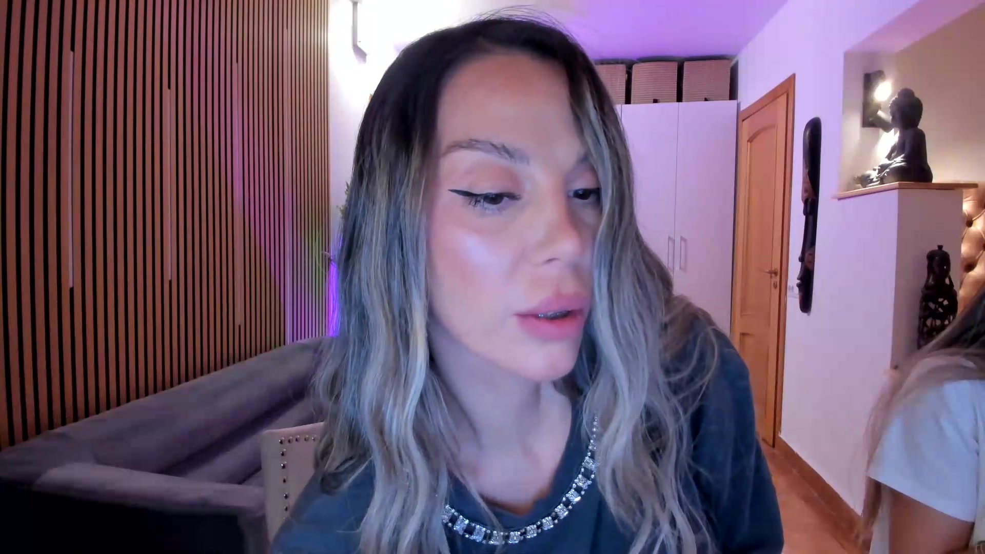 Gallery image thumbnail from Alesia_'s myfreecams stream on, 07/29/2026, 23:51 image 10 of 20