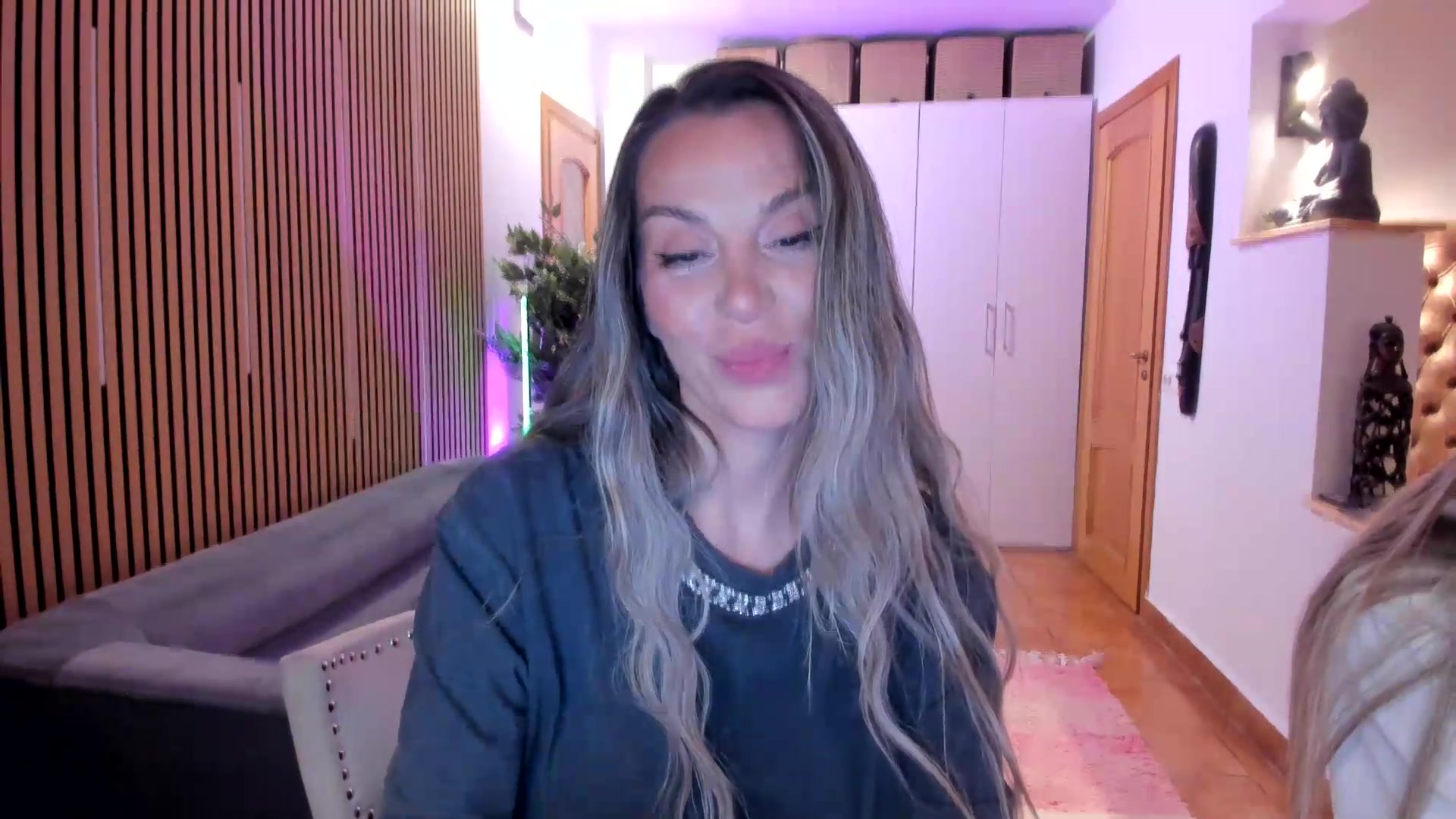 Gallery image thumbnail from Alesia_'s myfreecams stream on, 07/29/2026, 23:51 image 20 of 20