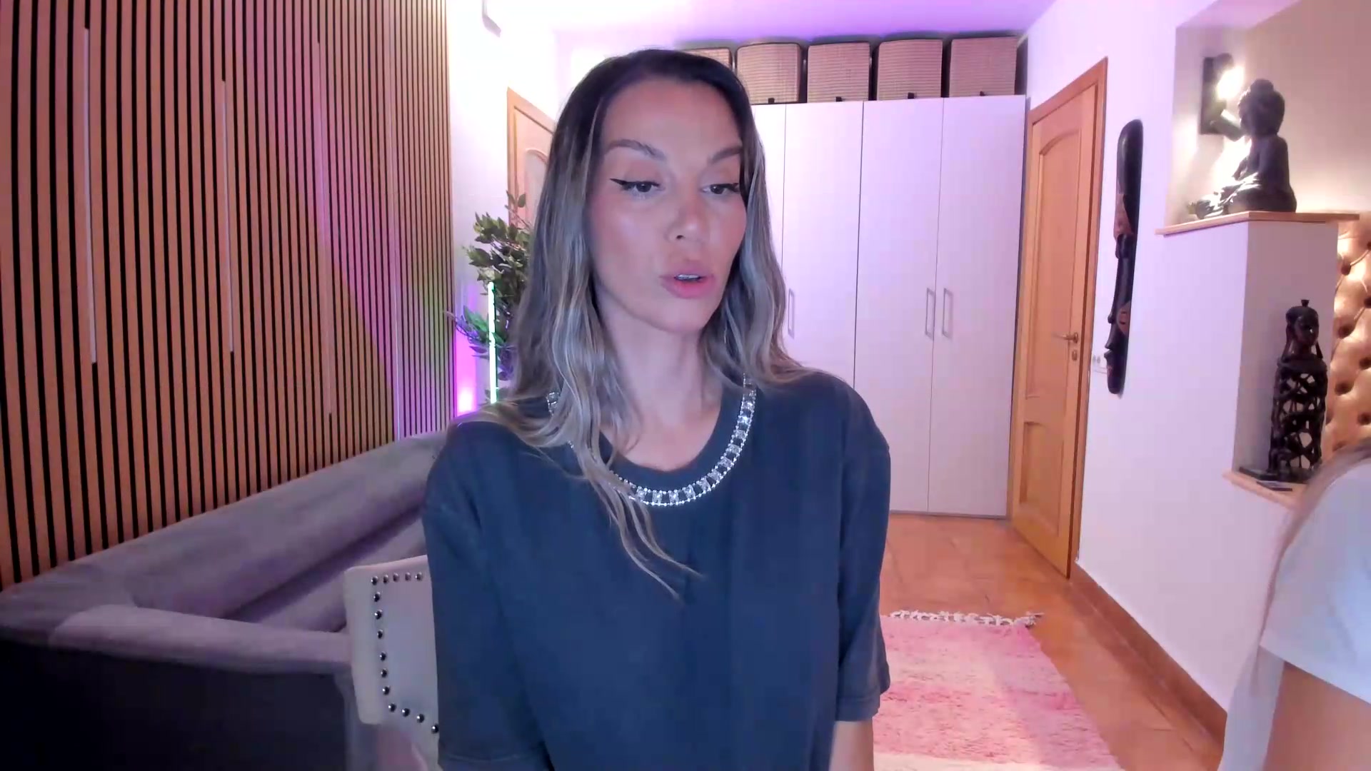 Gallery image thumbnail from Alesia_'s myfreecams stream on, 07/29/2026, 23:51 image 13 of 20