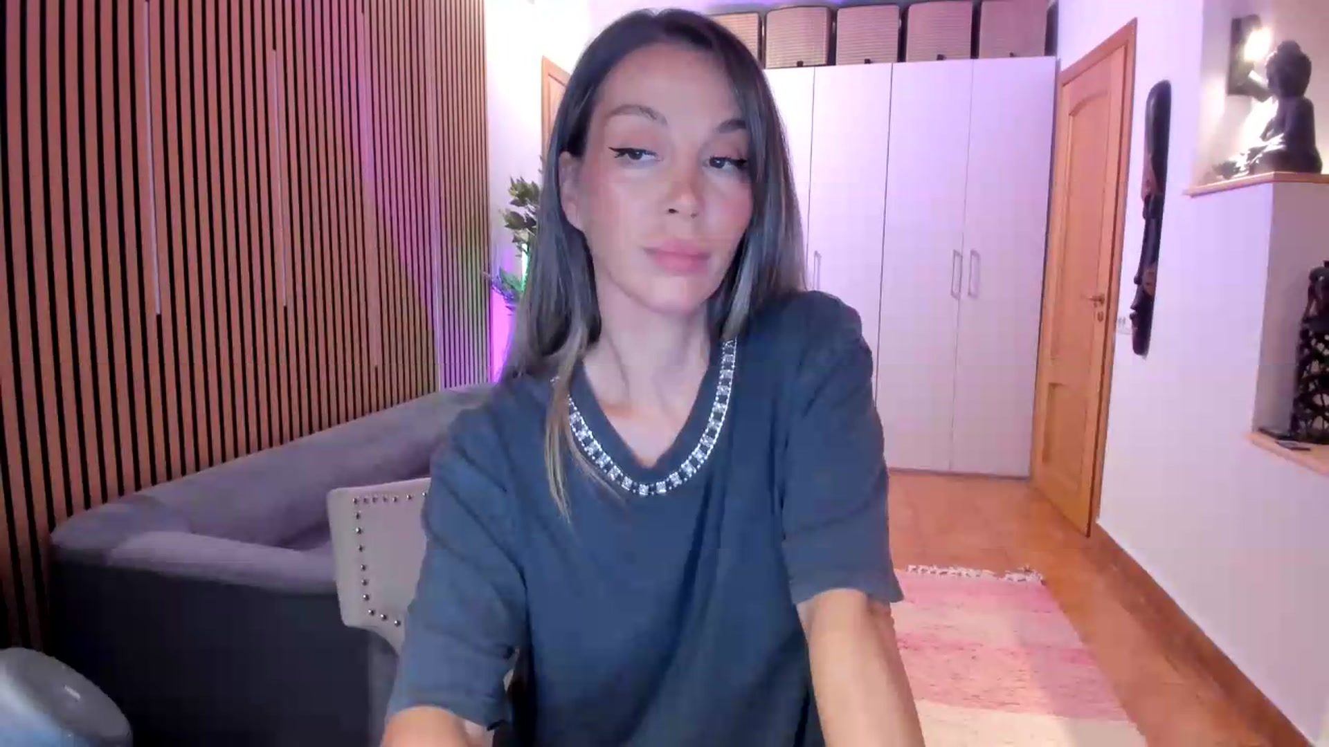 Gallery image thumbnail from Alesia_'s myfreecams stream on, 08/02/2026, 22:50 image 17 of 20
