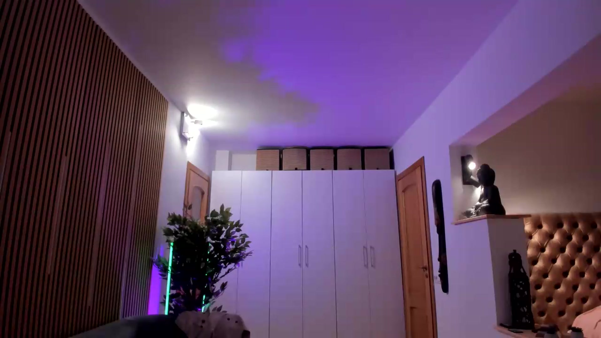 Gallery image thumbnail from Alesia_'s myfreecams stream on, 08/02/2026, 22:50 image 5 of 20