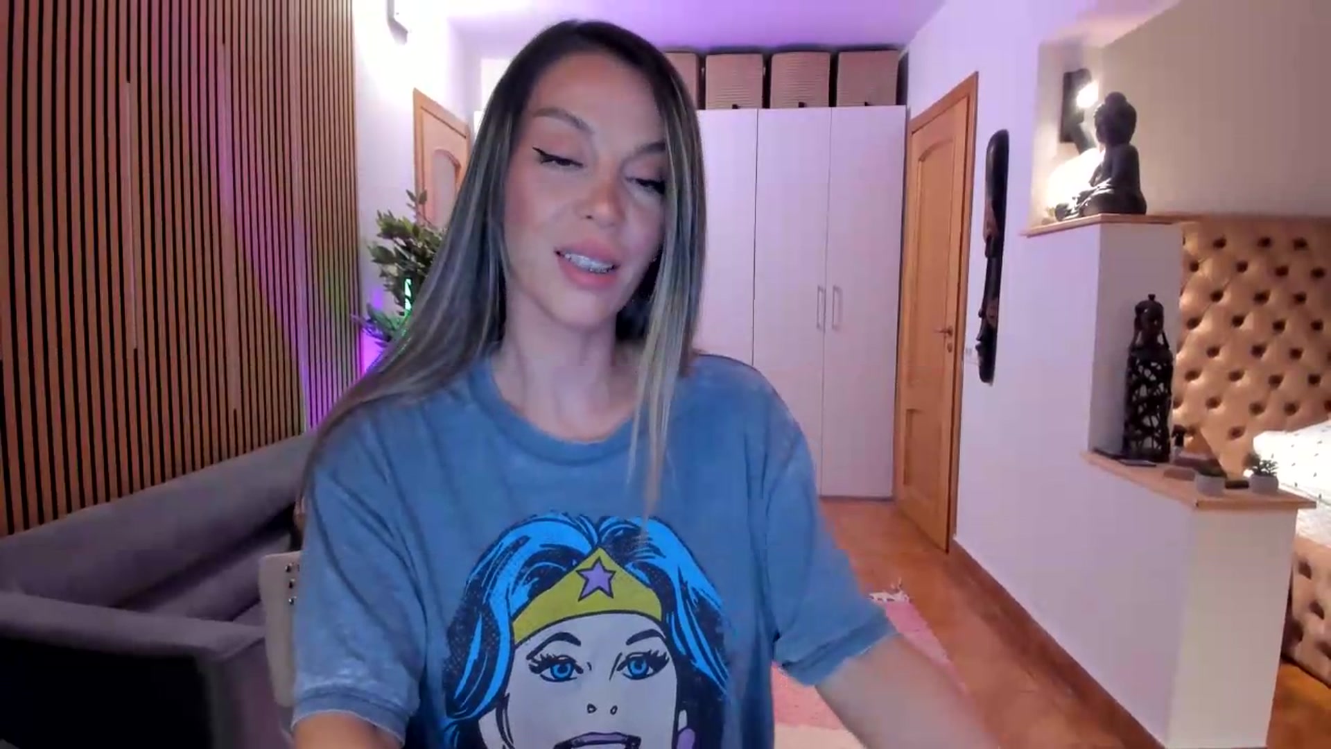 Gallery image thumbnail from Alesia_'s myfreecams stream on, 08/23/2026, 21:38 image 13 of 20
