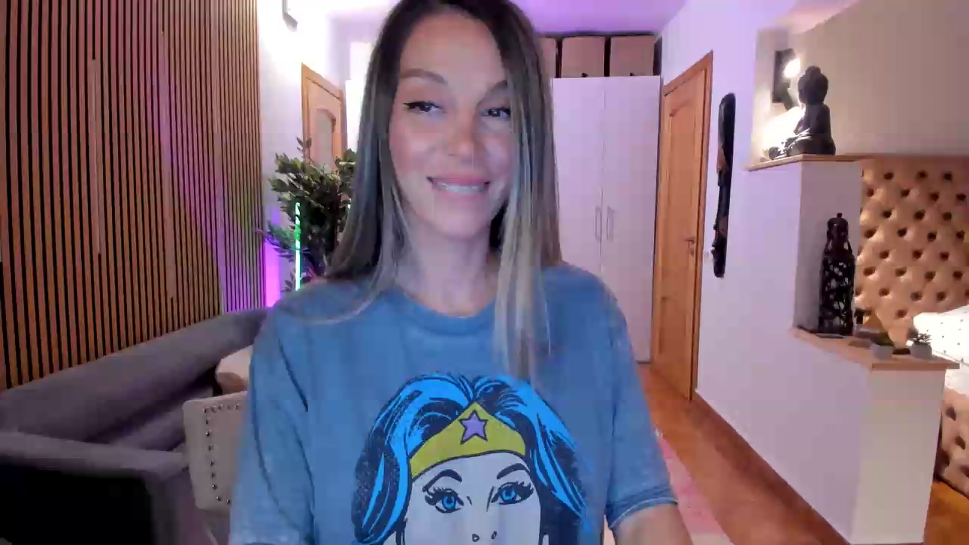 Gallery image thumbnail from Alesia_'s myfreecams stream on, 08/23/2026, 21:38 image 15 of 20