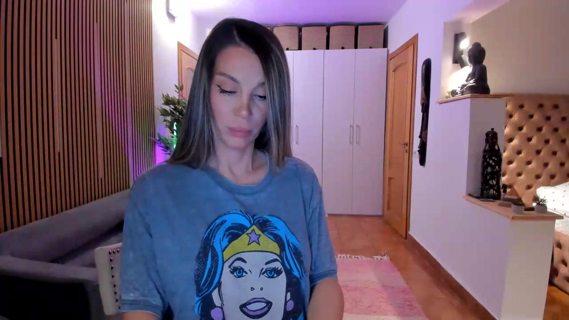 Gallery image thumbnail from Alesia_'s myfreecams stream on, 08/23/2026, 21:38 image 12 of 20