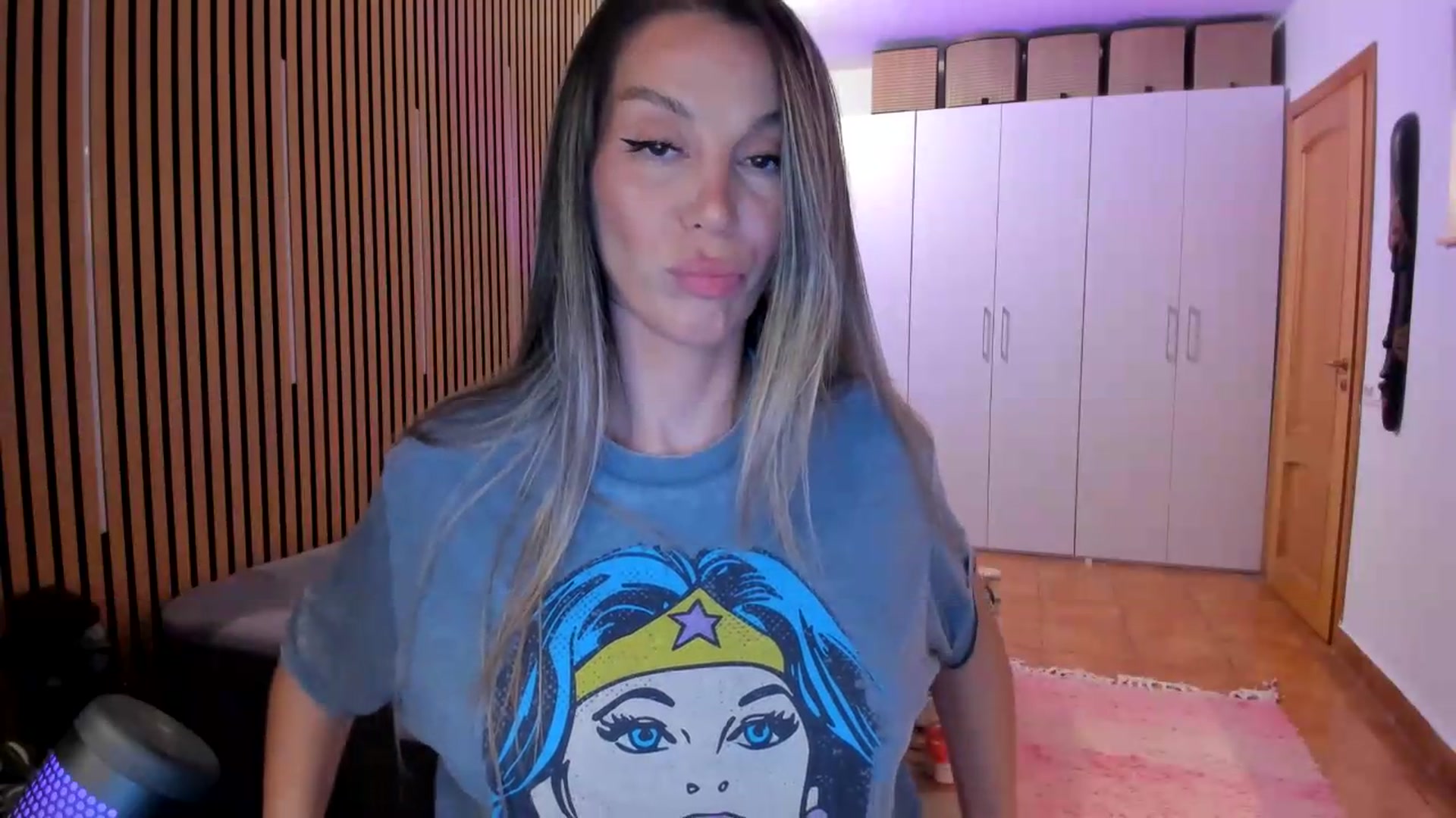 Gallery image thumbnail from Alesia_'s myfreecams stream on, 08/23/2026, 23:32 image 14 of 20