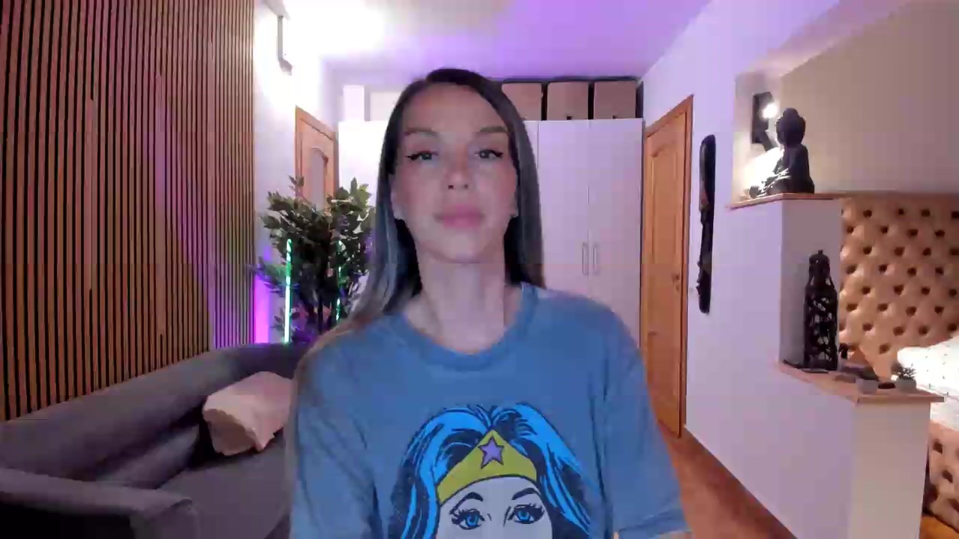 Gallery image thumbnail from Alesia_'s myfreecams stream on, 08/23/2026, 23:32 image 5 of 20