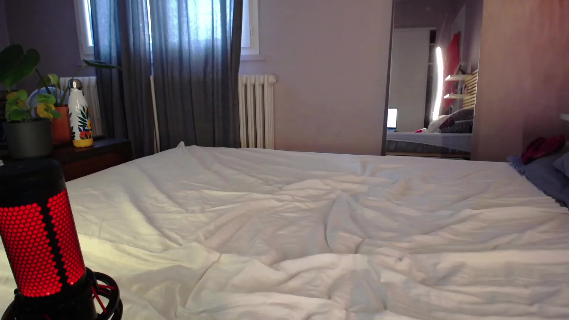 Gallery image thumbnail from Aless_____'s myfreecams stream on, 11/22/2022, 15:13 image 12 of 20