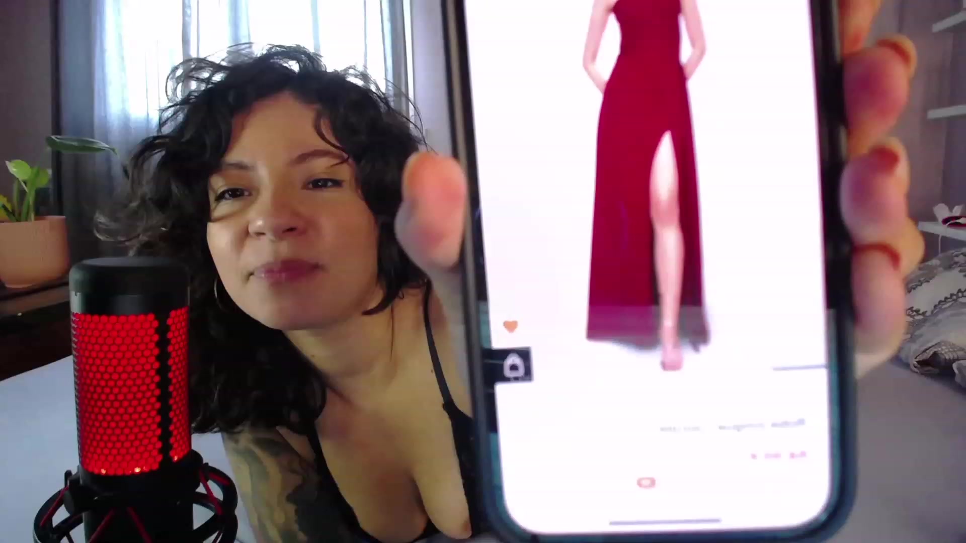 Gallery image thumbnail from Aless_____'s myfreecams stream on, 11/27/2022, 14:09 image 10 of 20