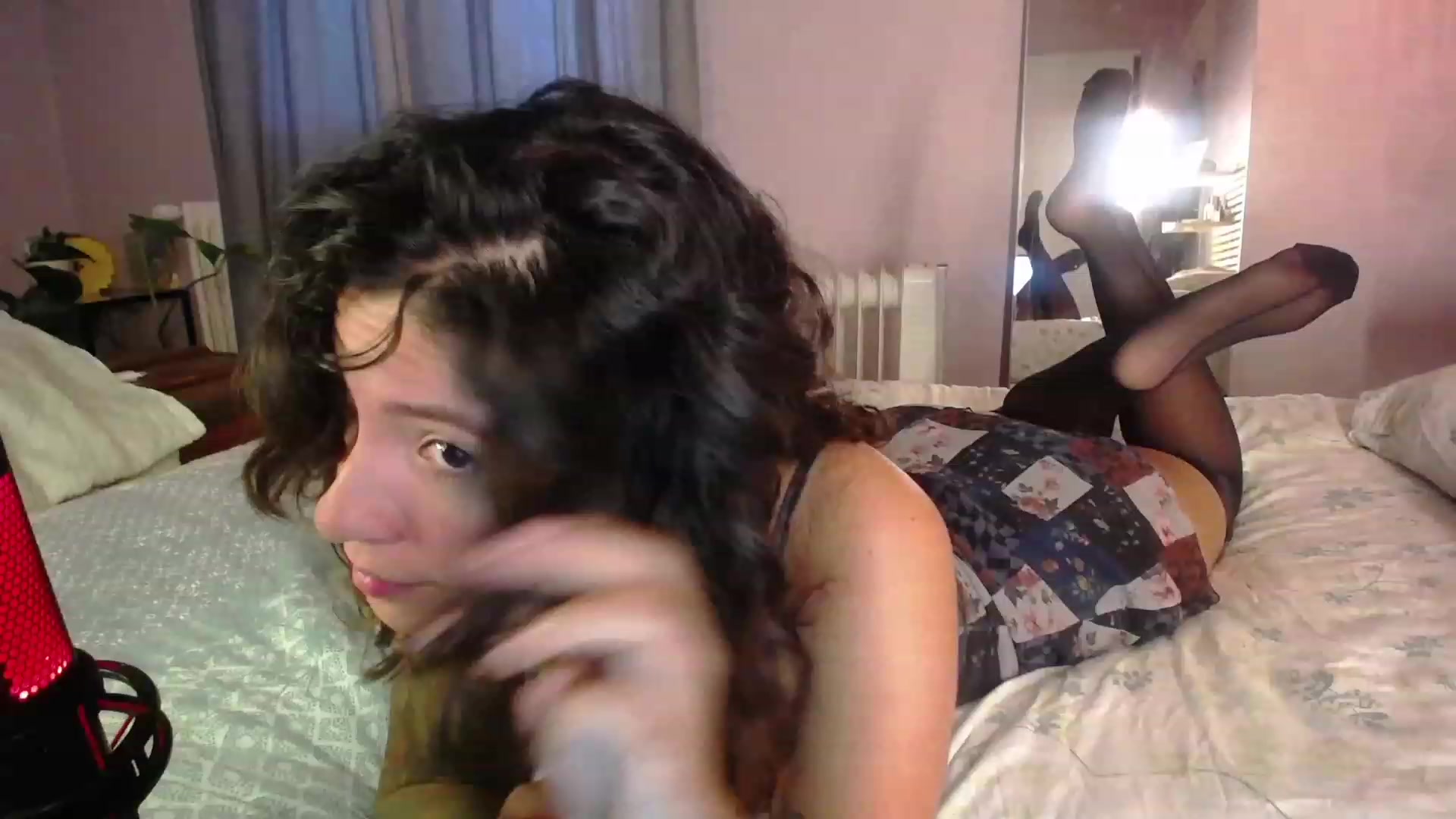 Gallery image thumbnail from Aless_____'s myfreecams stream on, 12/09/2022, 16:25 image 10 of 20