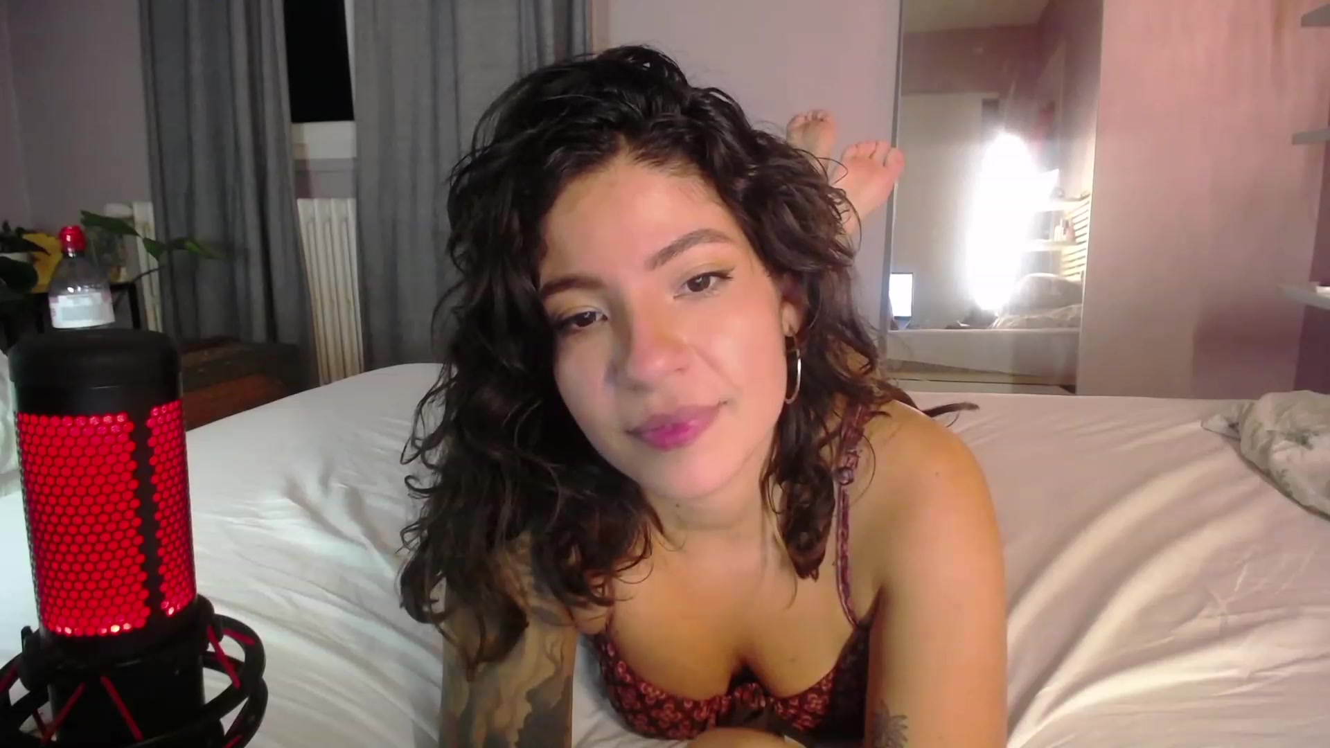 Gallery image thumbnail from Aless_____'s myfreecams stream on, 12/10/2022, 17:04 image 20 of 20