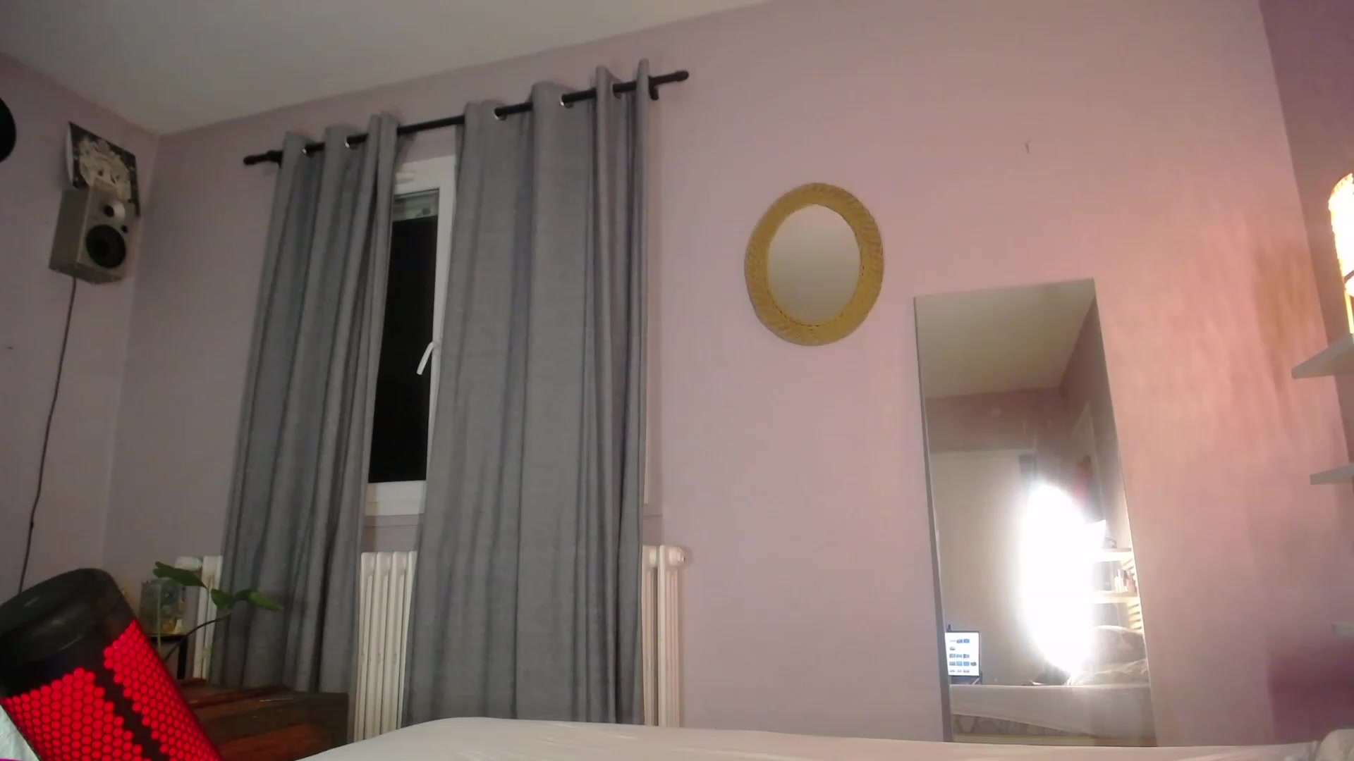 Gallery image thumbnail from Aless_____'s myfreecams stream on, 12/10/2022, 17:18 image 3 of 20
