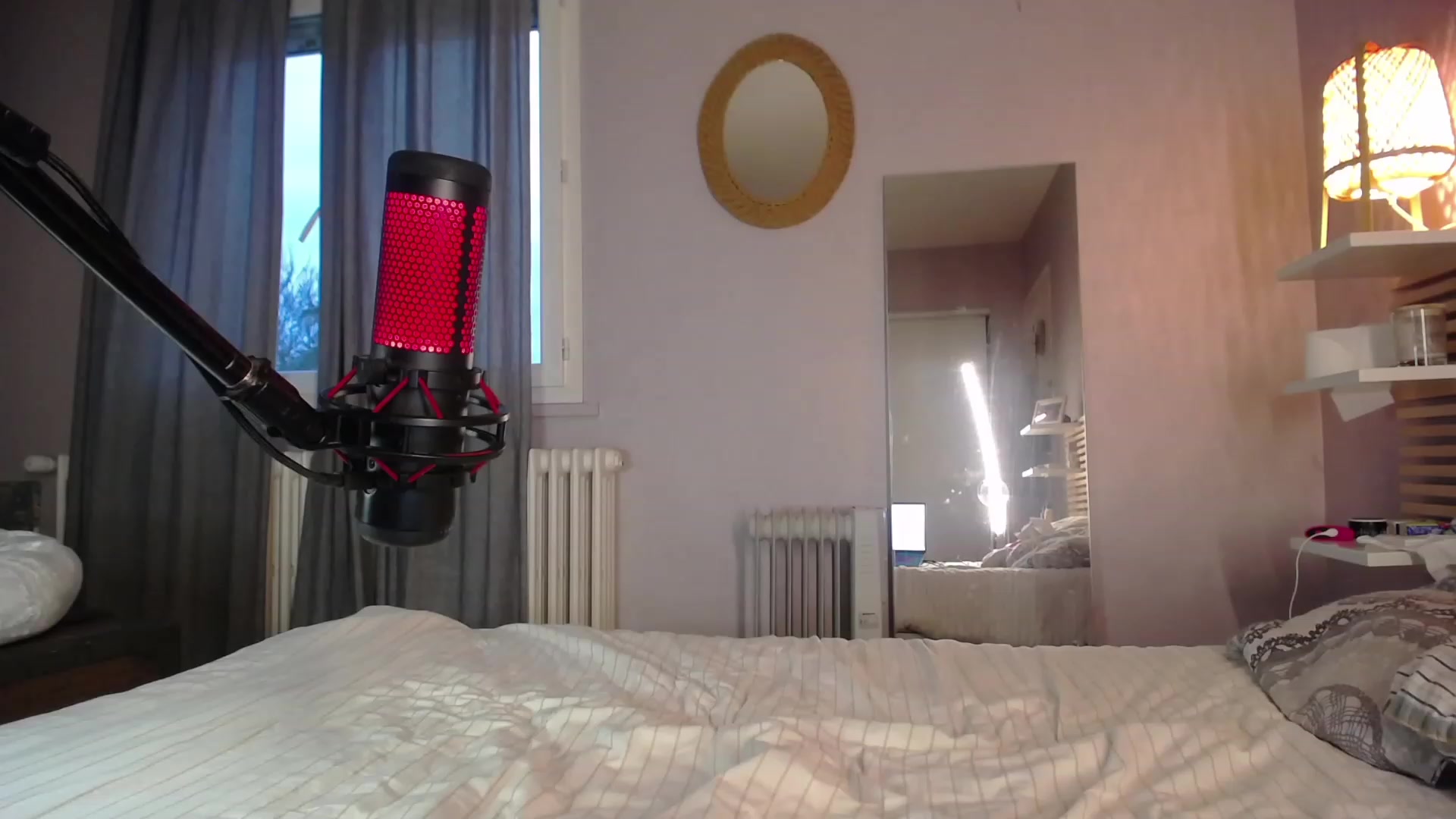 Gallery image thumbnail from Aless_____'s myfreecams stream on, 12/23/2022, 15:51 image 12 of 20