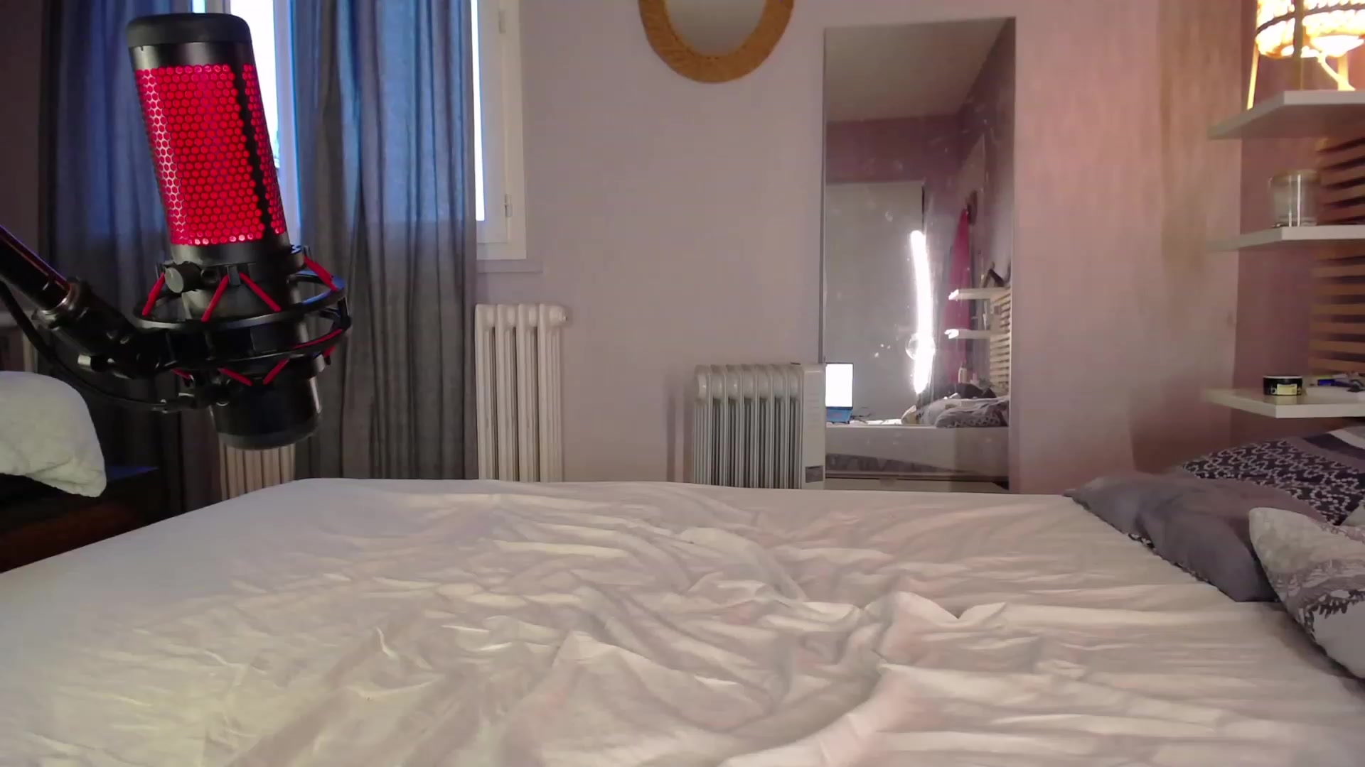Gallery image thumbnail from Aless_____'s myfreecams stream on, 12/29/2022, 15:36 image 19 of 20