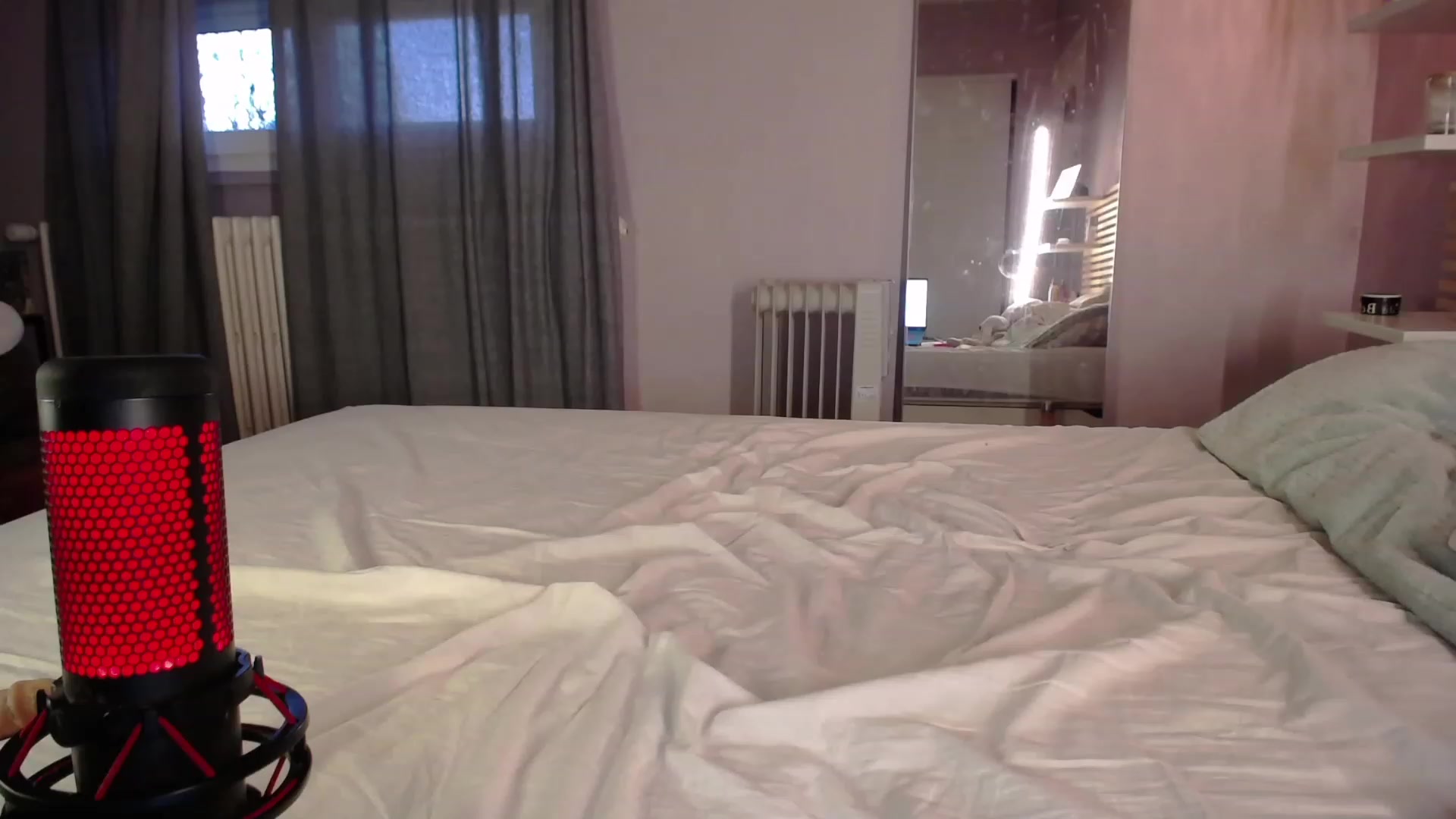 Gallery image thumbnail from Aless_____'s myfreecams stream on, 01/03/2023, 18:20 image 6 of 20